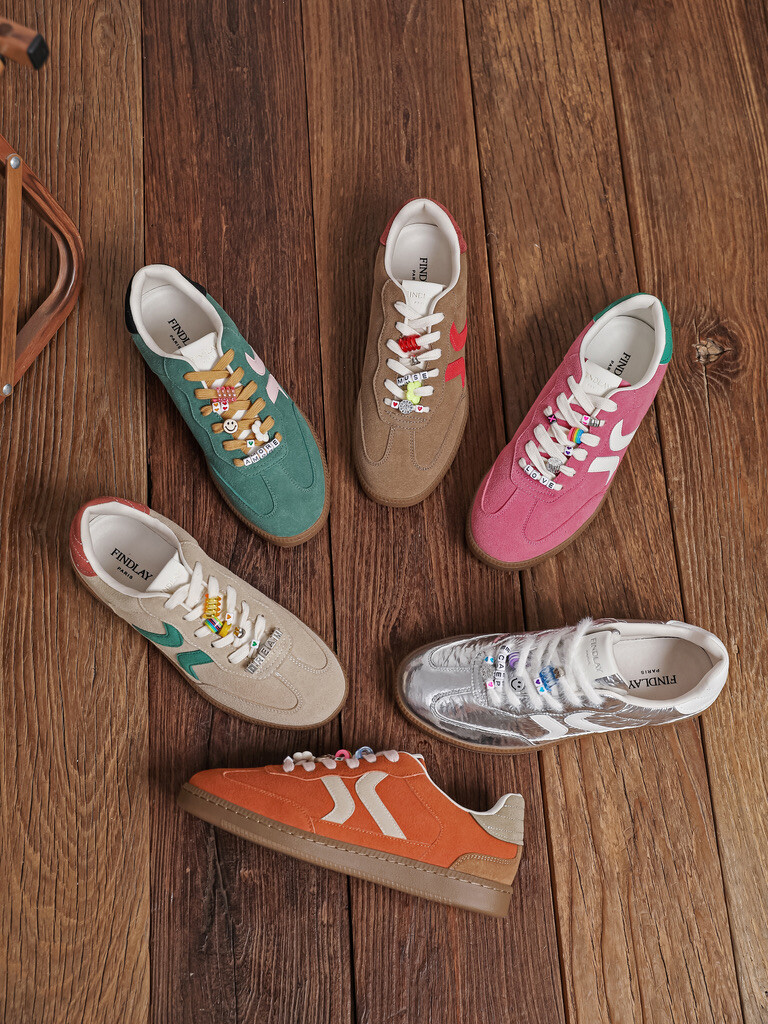 Wholesaler COVANA / FINDLAY - Findlay sneakers with lace jewelry