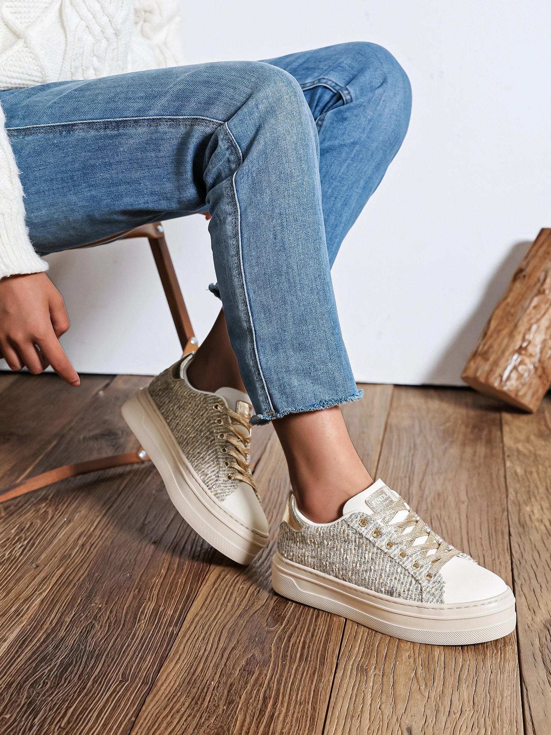 Grossista COVANA Outlet - Sneakers in tweed intrecciato