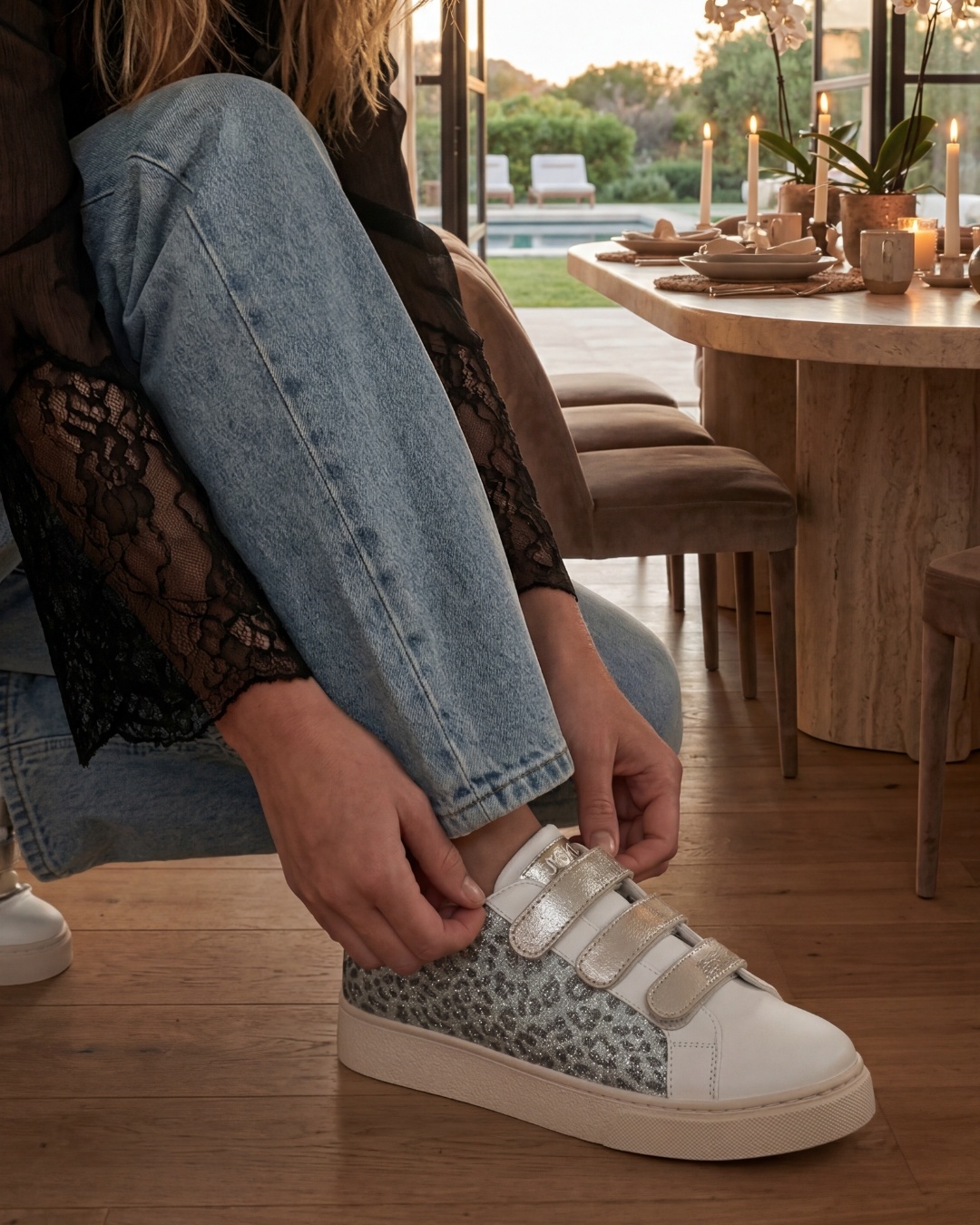 Grossista COVANA Outlet - Sneakers con velcro