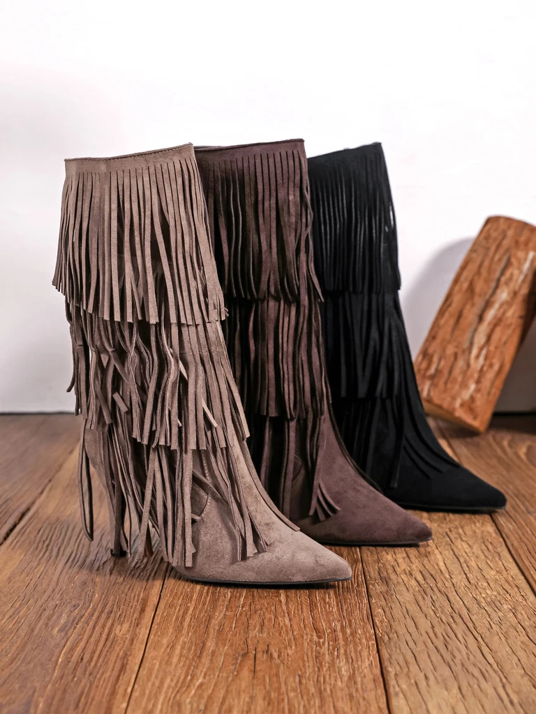 Bottes à talon à franges