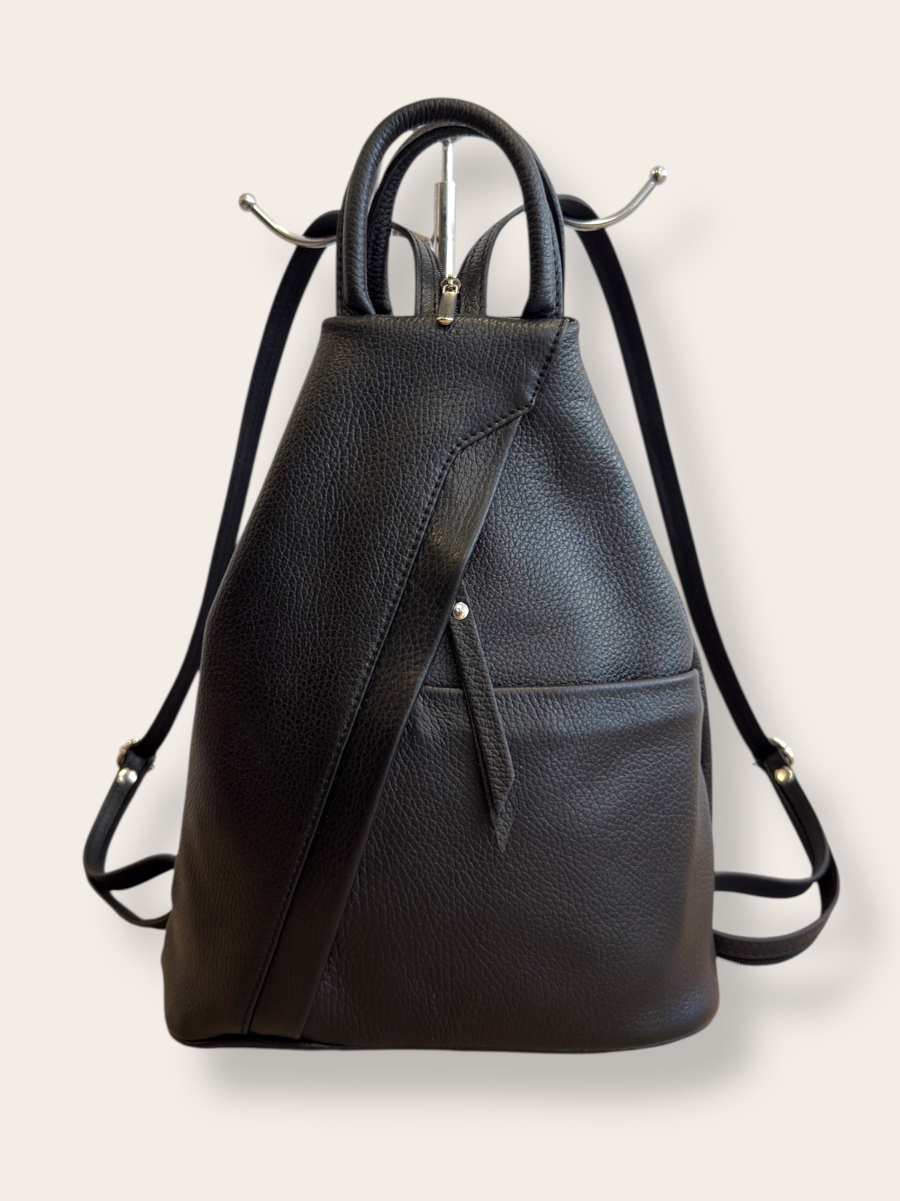 Grossiste CUOIO & CHIC - Sac à dos unisexe polyvalent en cuir grainé