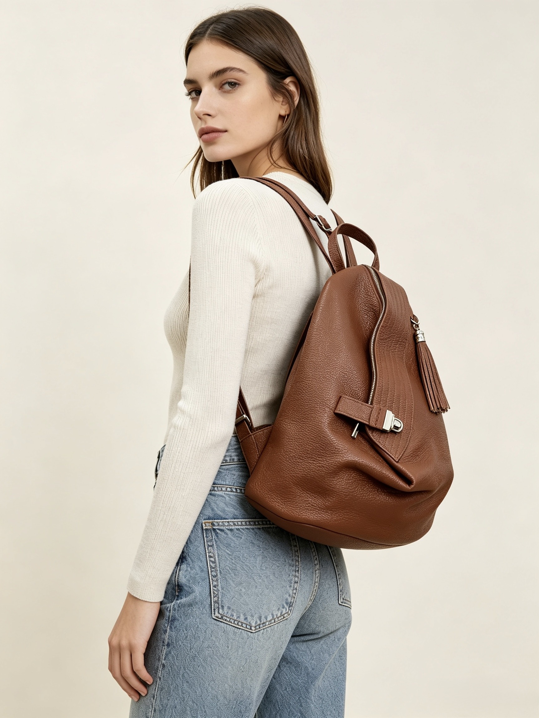 Wholesaler CUOIO & CHIC - Grained leather backpack