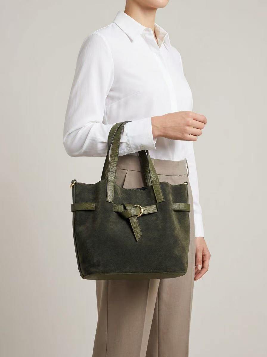 Wholesaler CUOIO & CHIC - Suede Bucket Bag