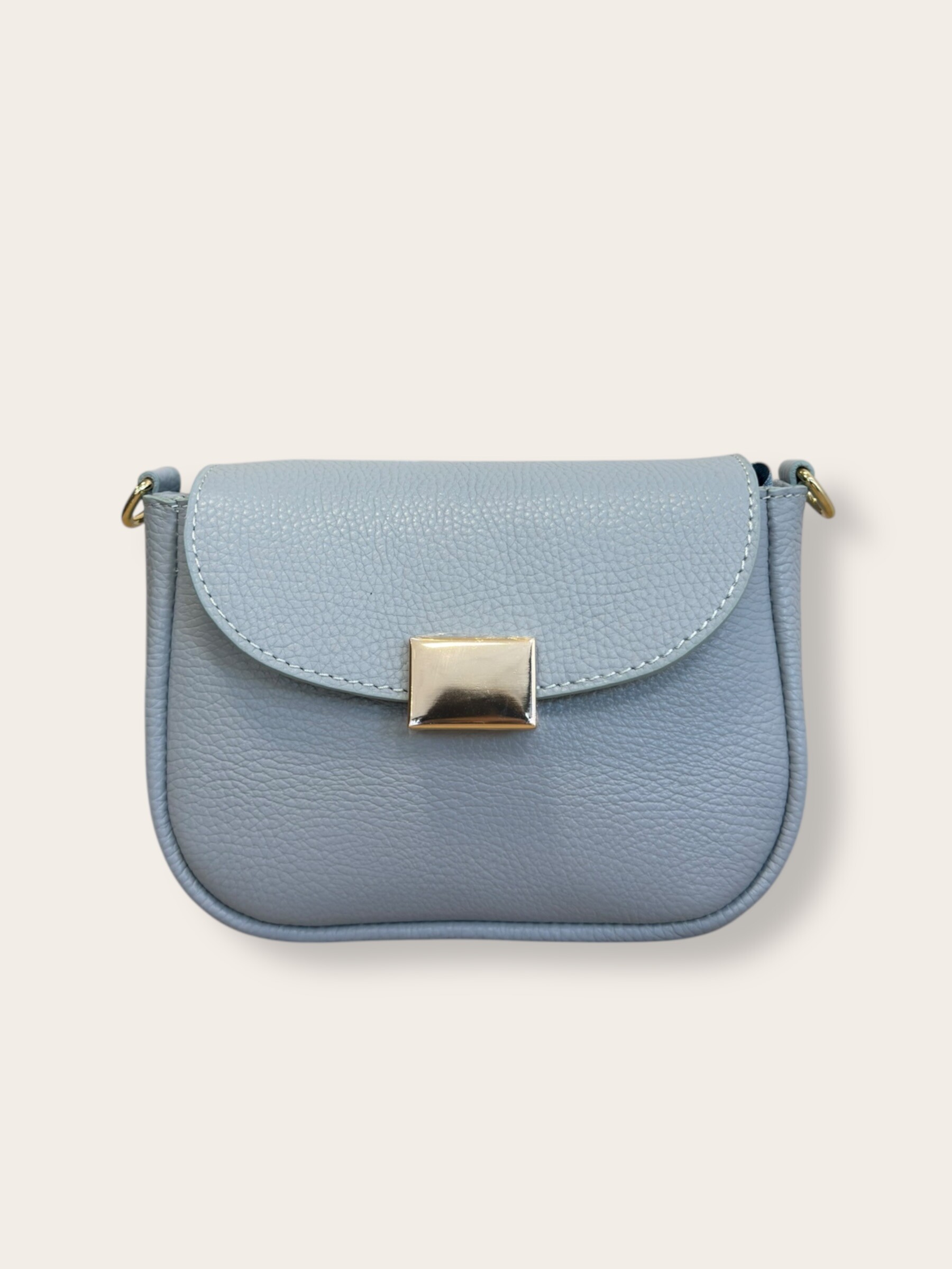 Grossiste CUOIO & CHIC - Sac à bandoulière avec rabat en cuir grainé