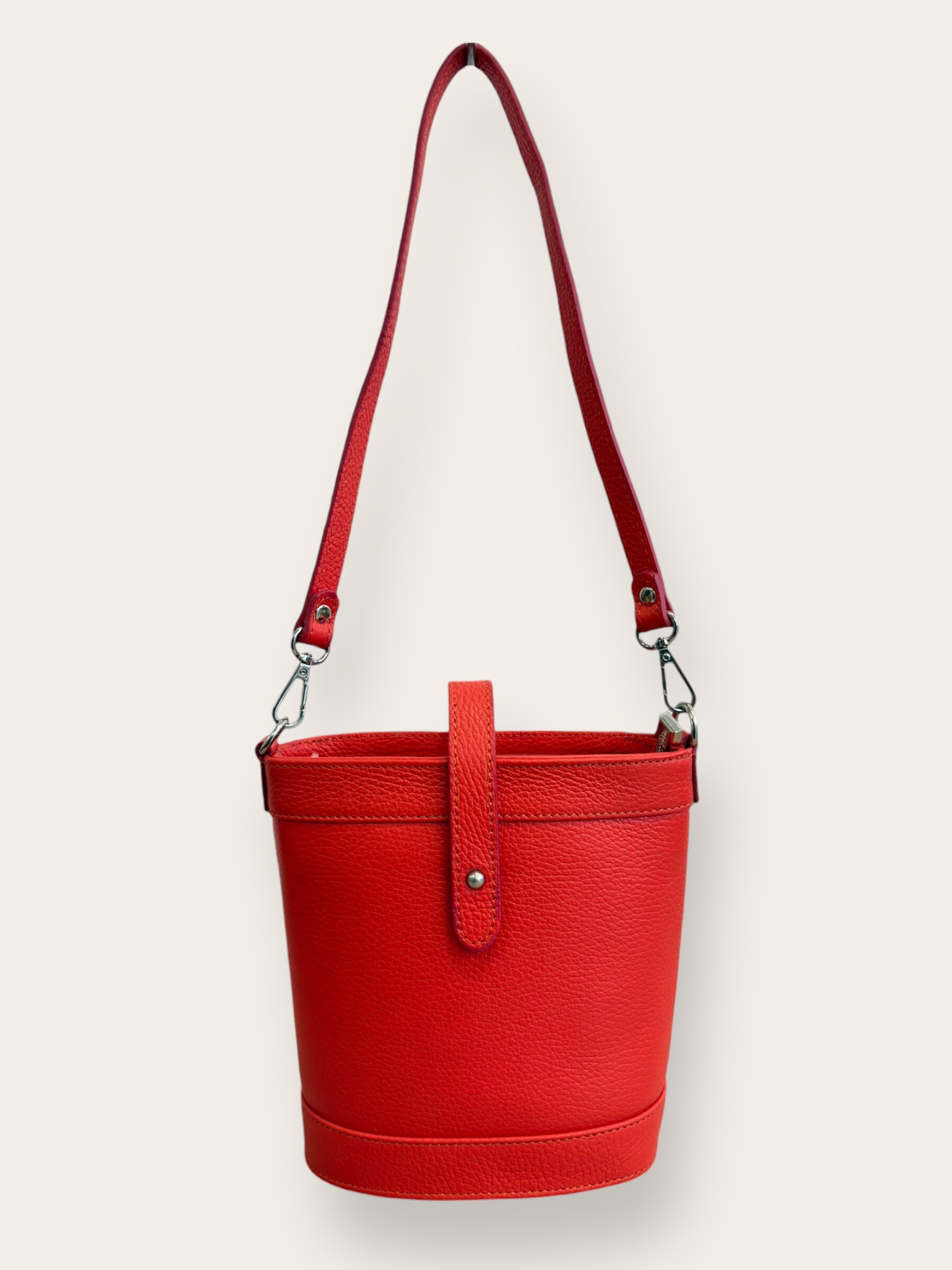 Wholesaler CUOIO & CHIC - Pebbled Leather Bucket Bag