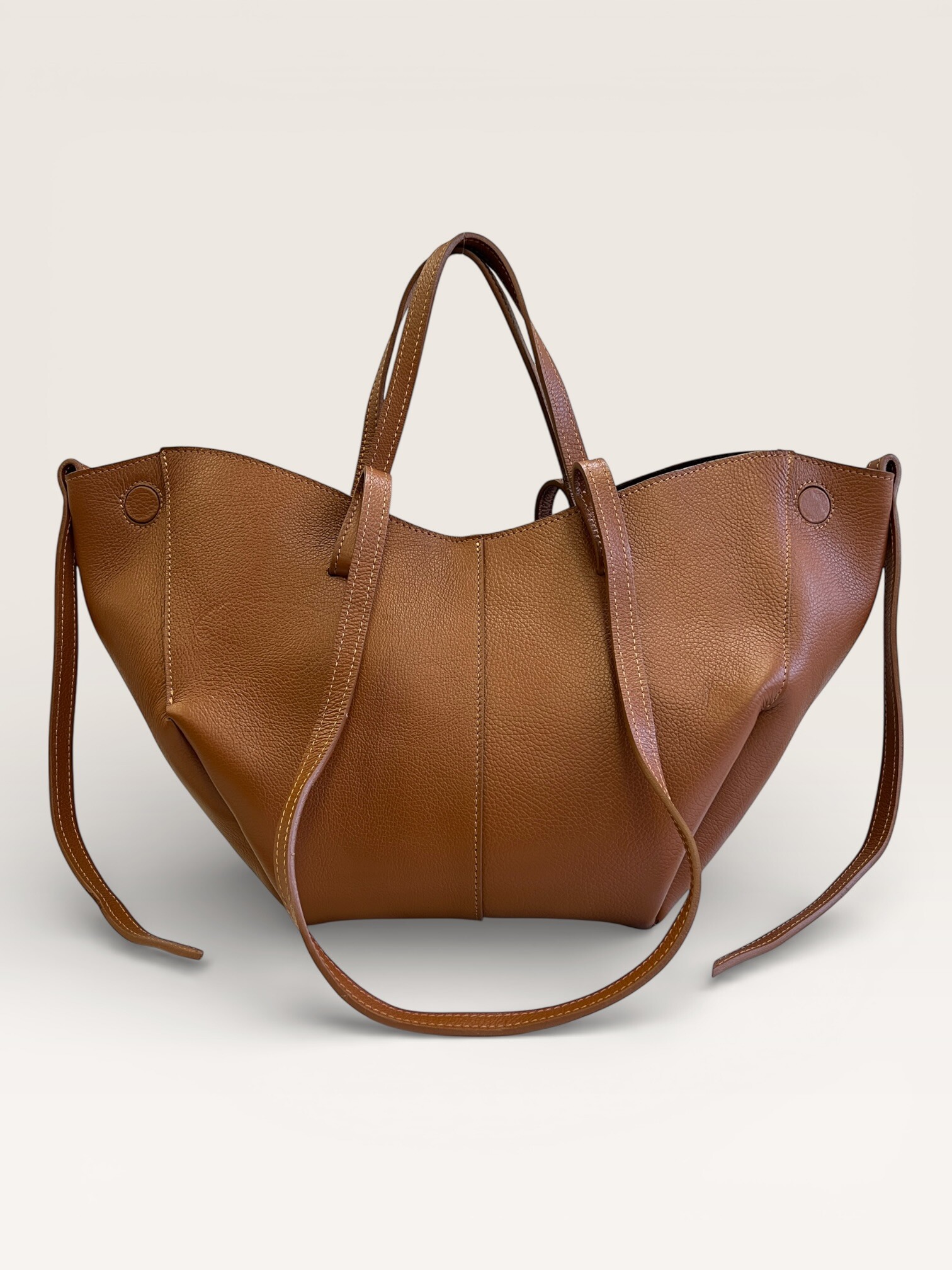 Wholesaler CUOIO & CHIC - Double handle bag in pebbled leather