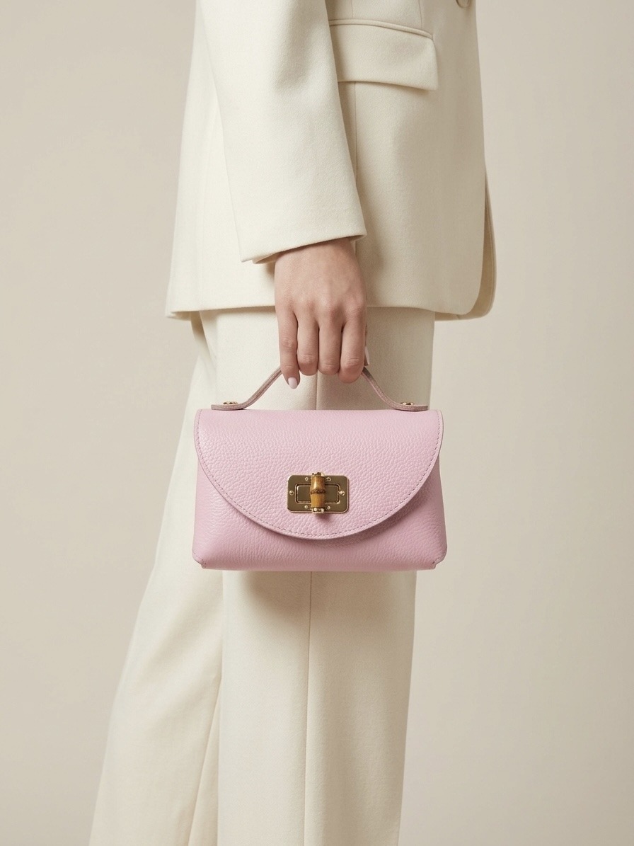 Mayorista CUOIO & CHIC - Bolso Mini con Detalle de Bambú
