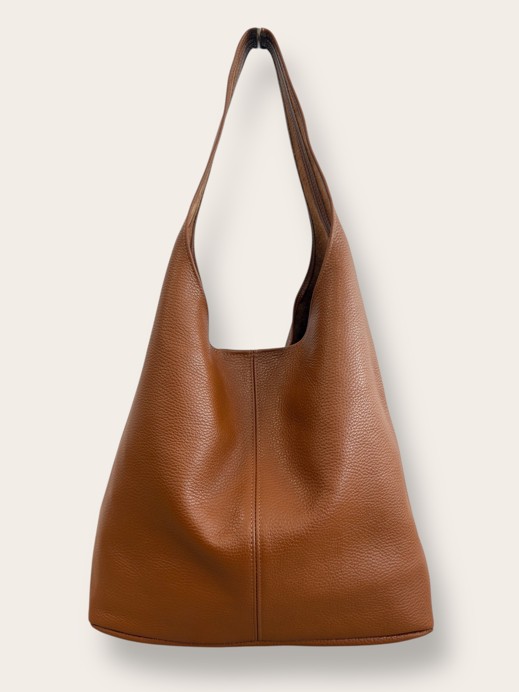 Grossista CUOIO & CHIC - Borsa A Spalla In Pelle Martellata