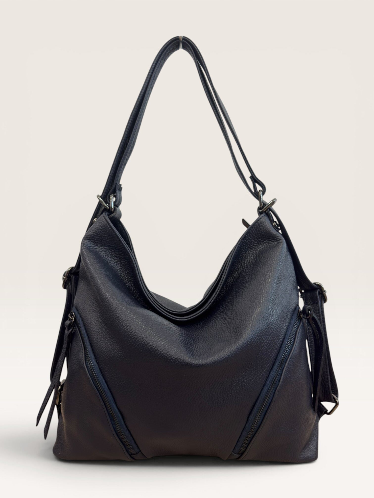 Grossiste CUOIO & CHIC - Sac à main/Sac à dos 2 en 1 en cuir grainé