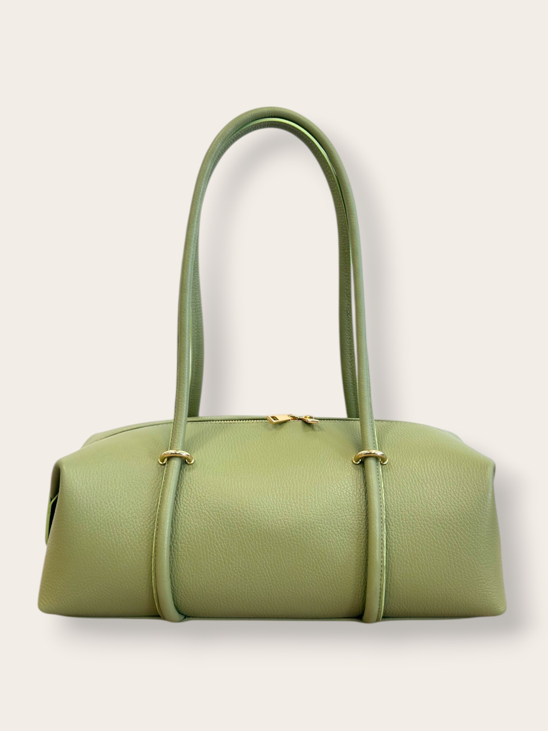 Grossista CUOIO & CHIC - Borsa Bauletto A Spalla Vera Pelle Martellata