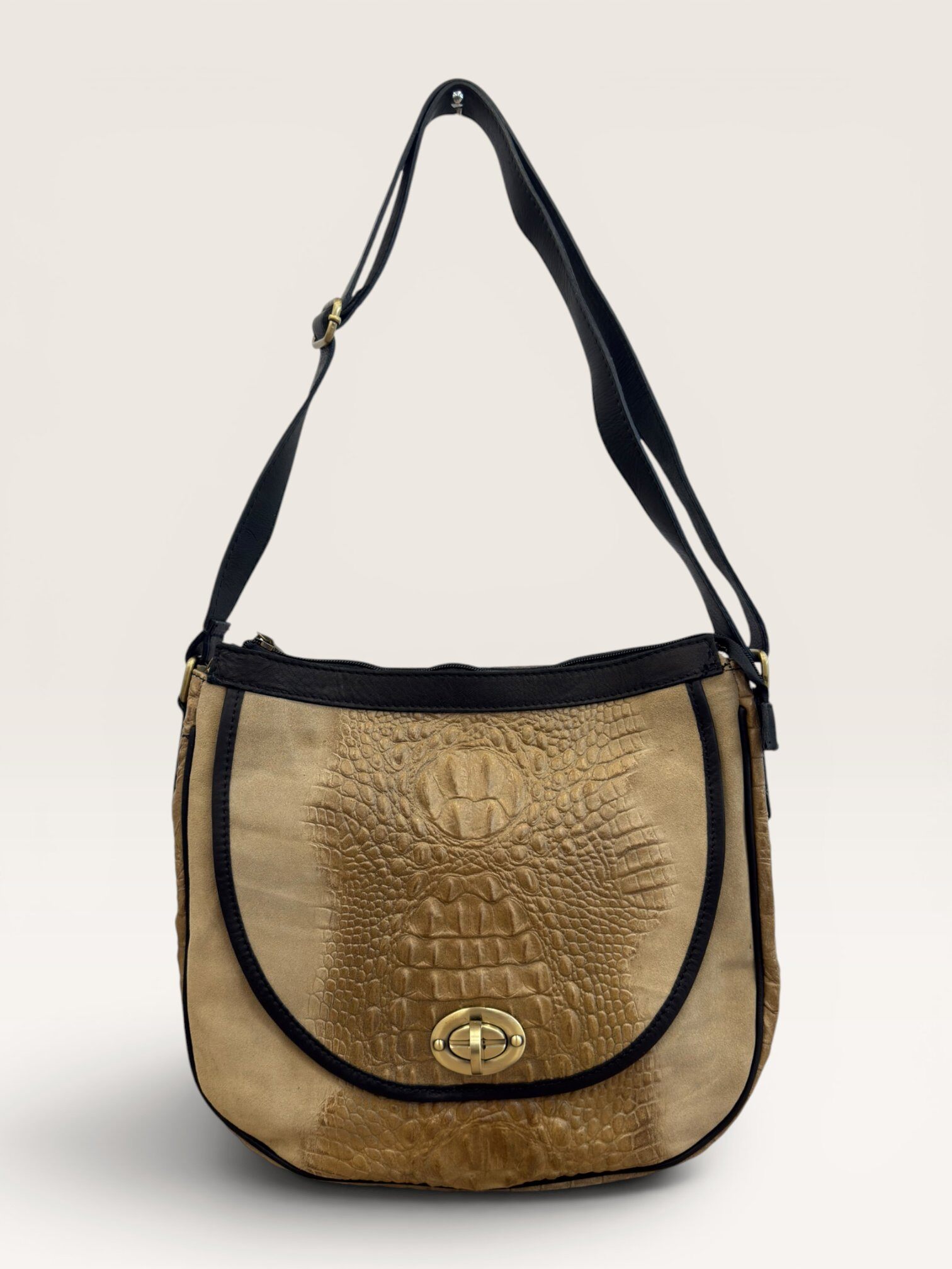 Grossiste CUOIO & CHIC - Sac à Épaule en Daim Imprimé Croco