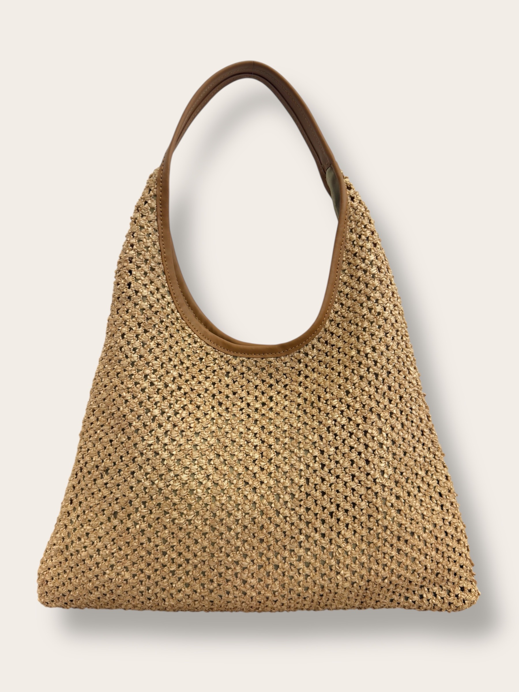 Grossista CUOIO & CHIC - Borsa Hobo in rafia naturale e manico in pelle