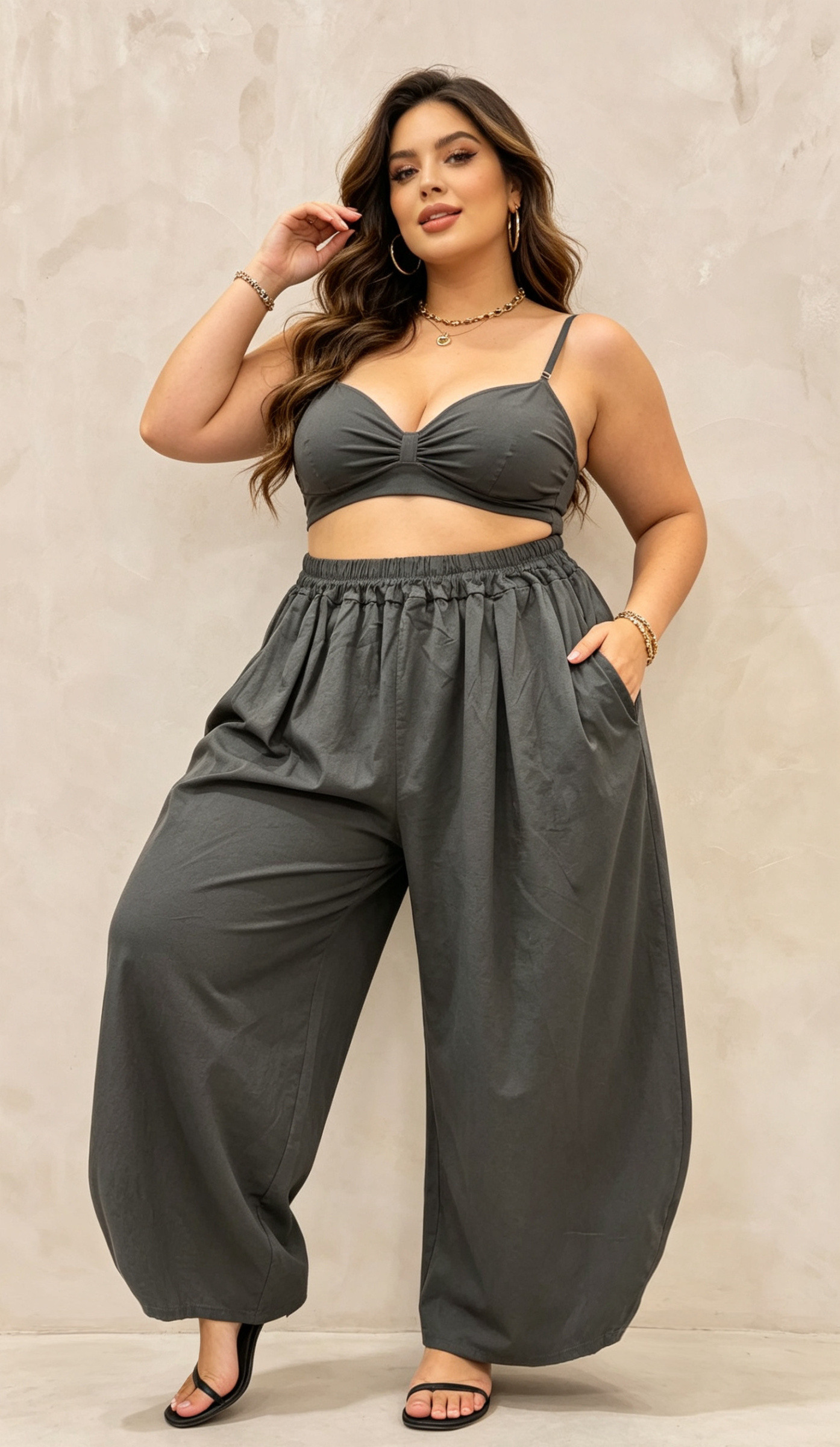 Großhändler CURVY RONDE (Grande Taille/Over Size) - Großformatige, weit geschnittene Scherenhose mit Taschen, ein Muss für einen bequemen Alltagslook