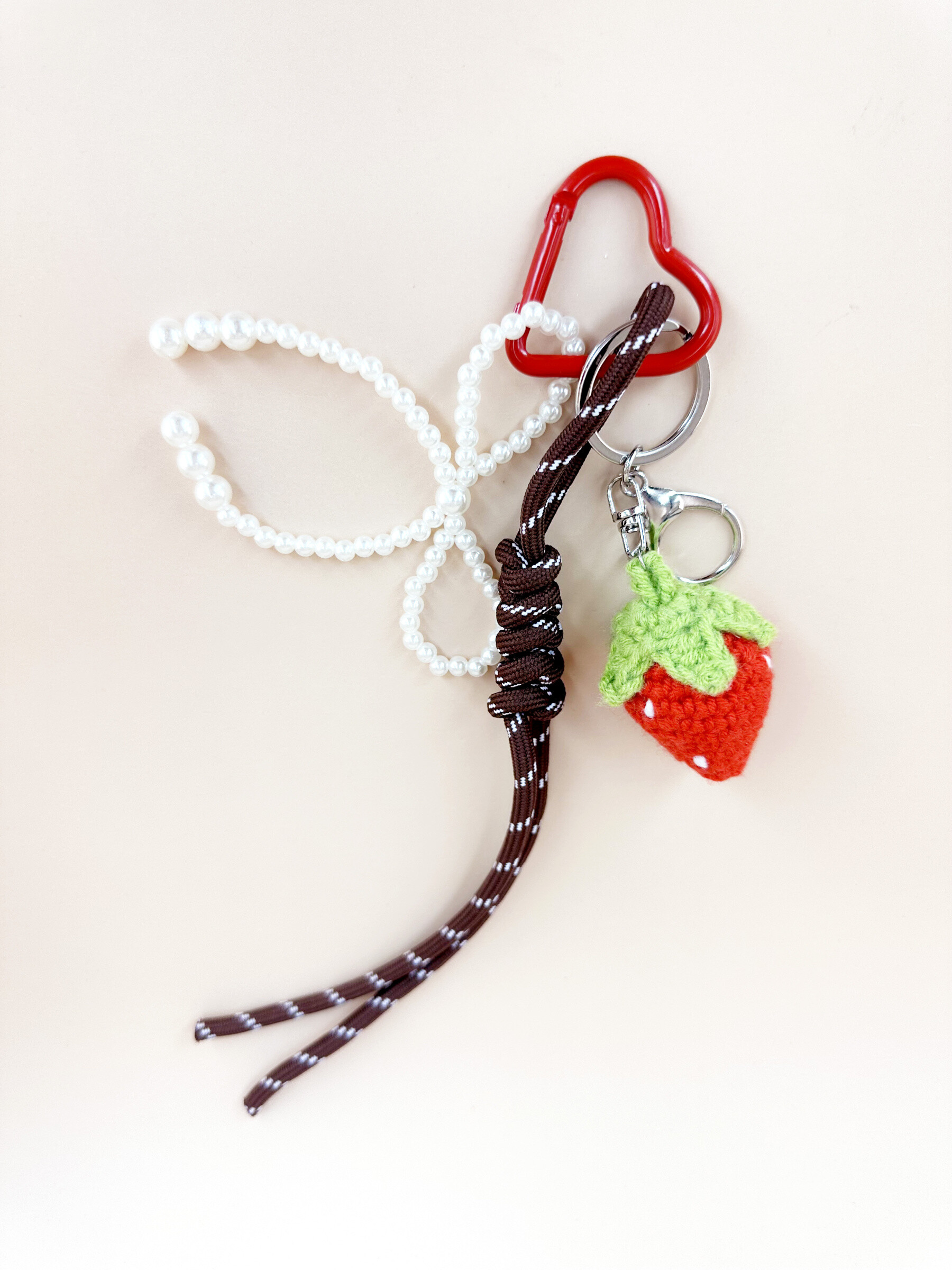 Wholesaler D Bijoux - GRIGRI Bag jewelry, Key Key Key Beads Cordon