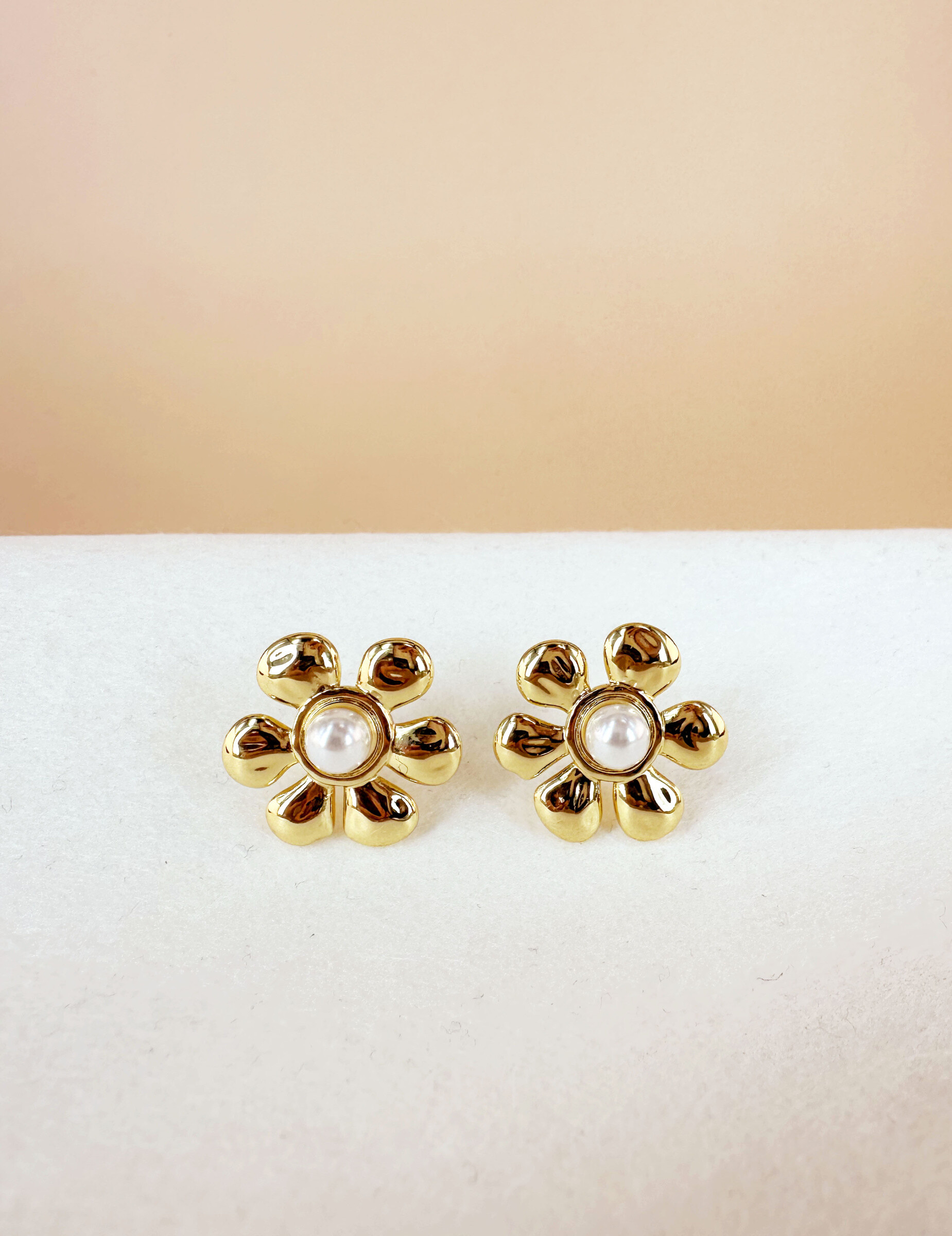 Wholesaler D Bijoux - stainless steel flower earrings