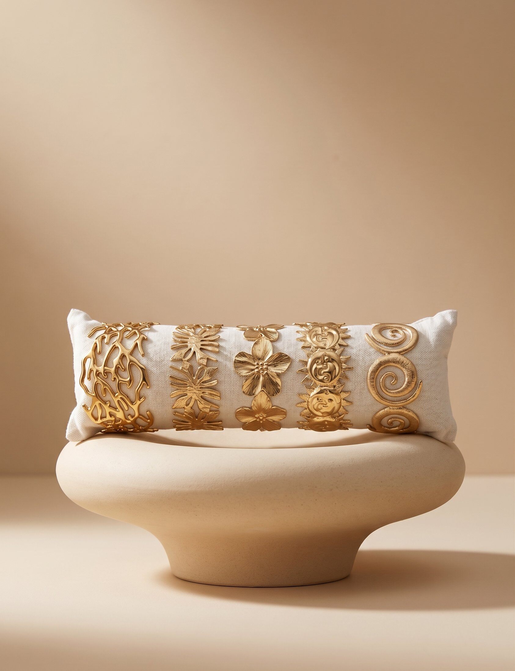 Mayorista D Bijoux - Lote de 5 brazaletes dorados motivo sol