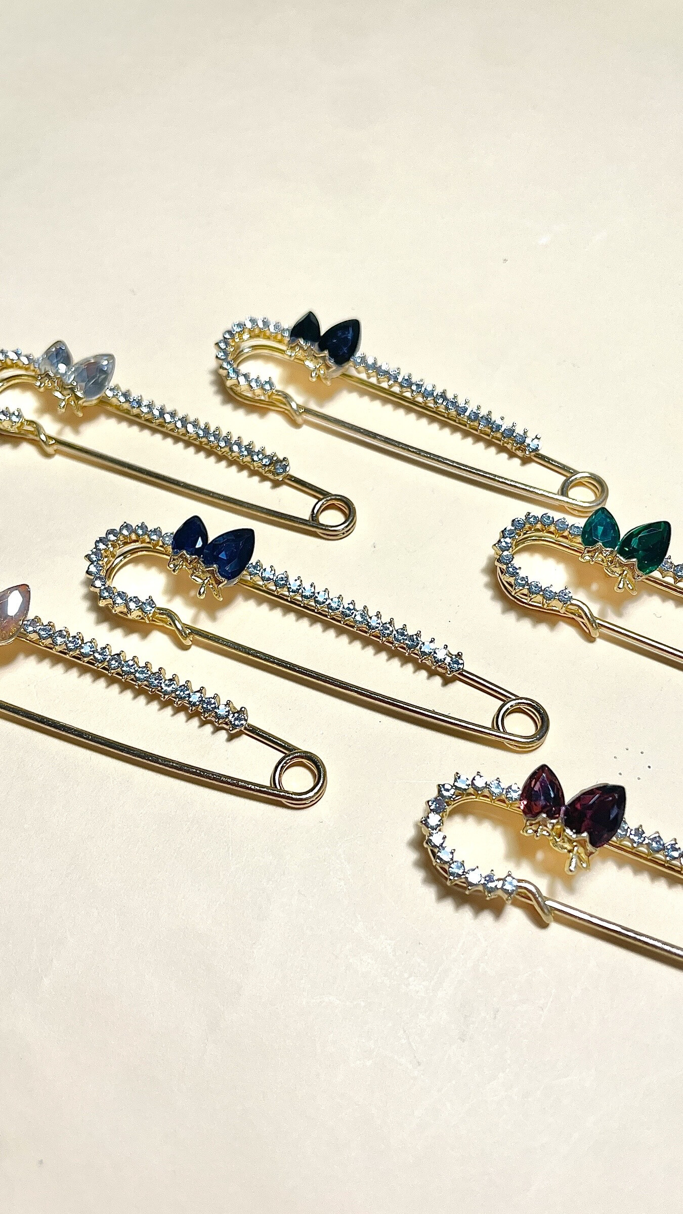 Großhändler D Bijoux - Blattbrosche aus Edelstahl