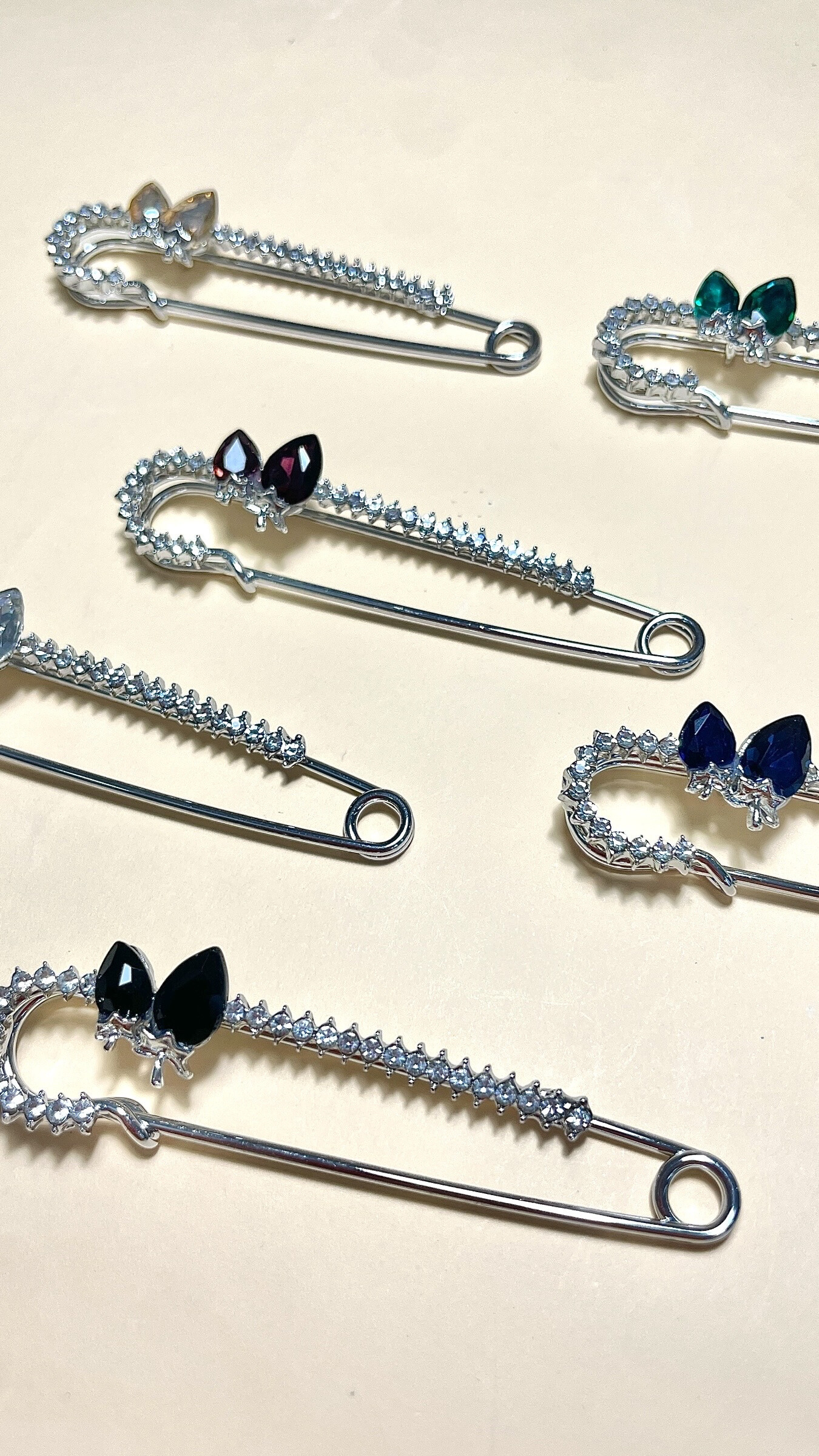 Großhändler D Bijoux - Blattbrosche aus Edelstahl