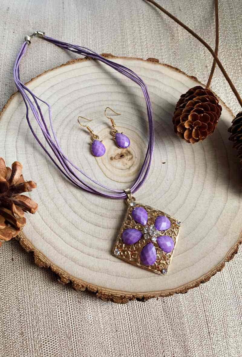 Grossiste D Bijoux - Colliers