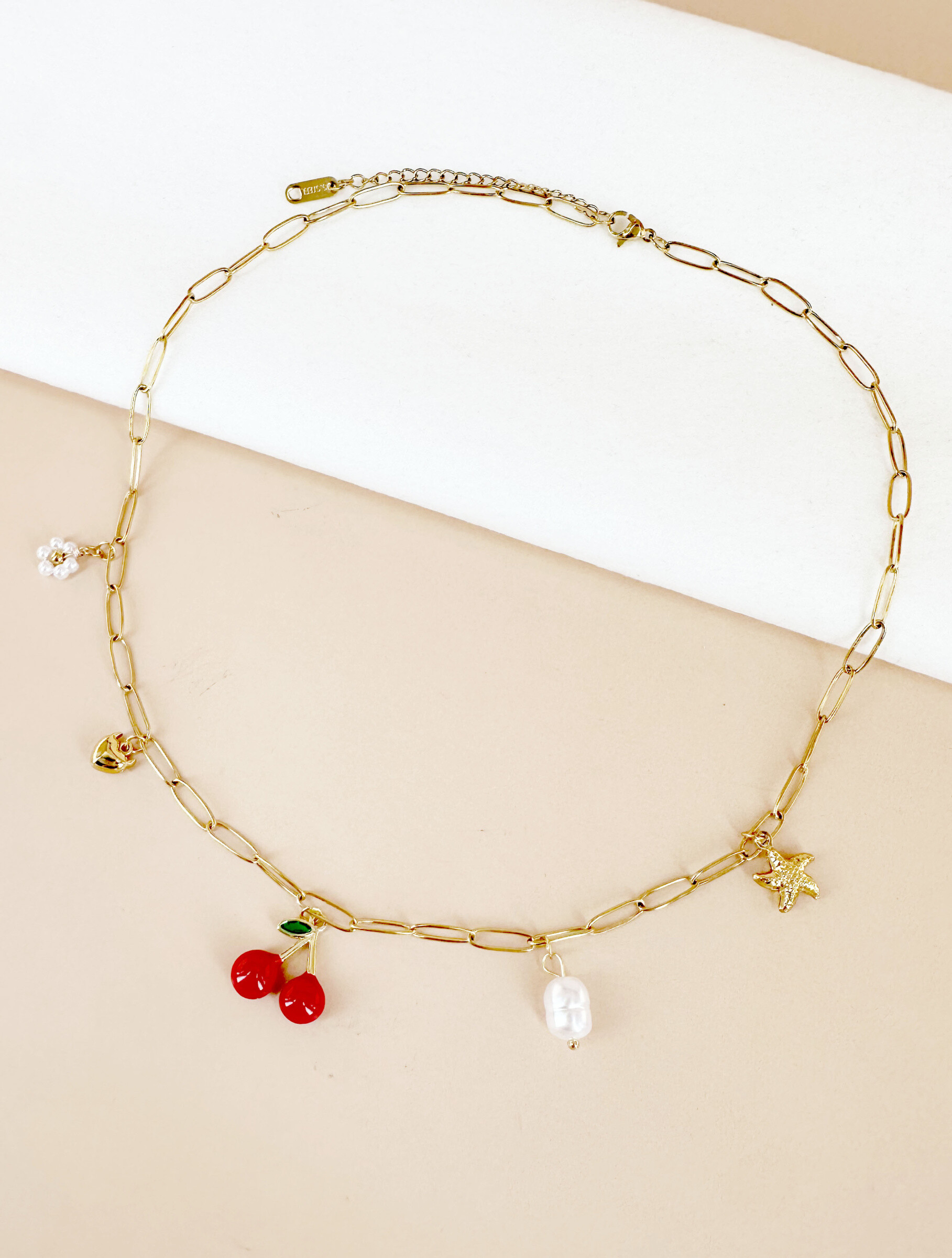 Grossiste D Bijoux - Collier chaine avec charms cerise en acier inoxydable