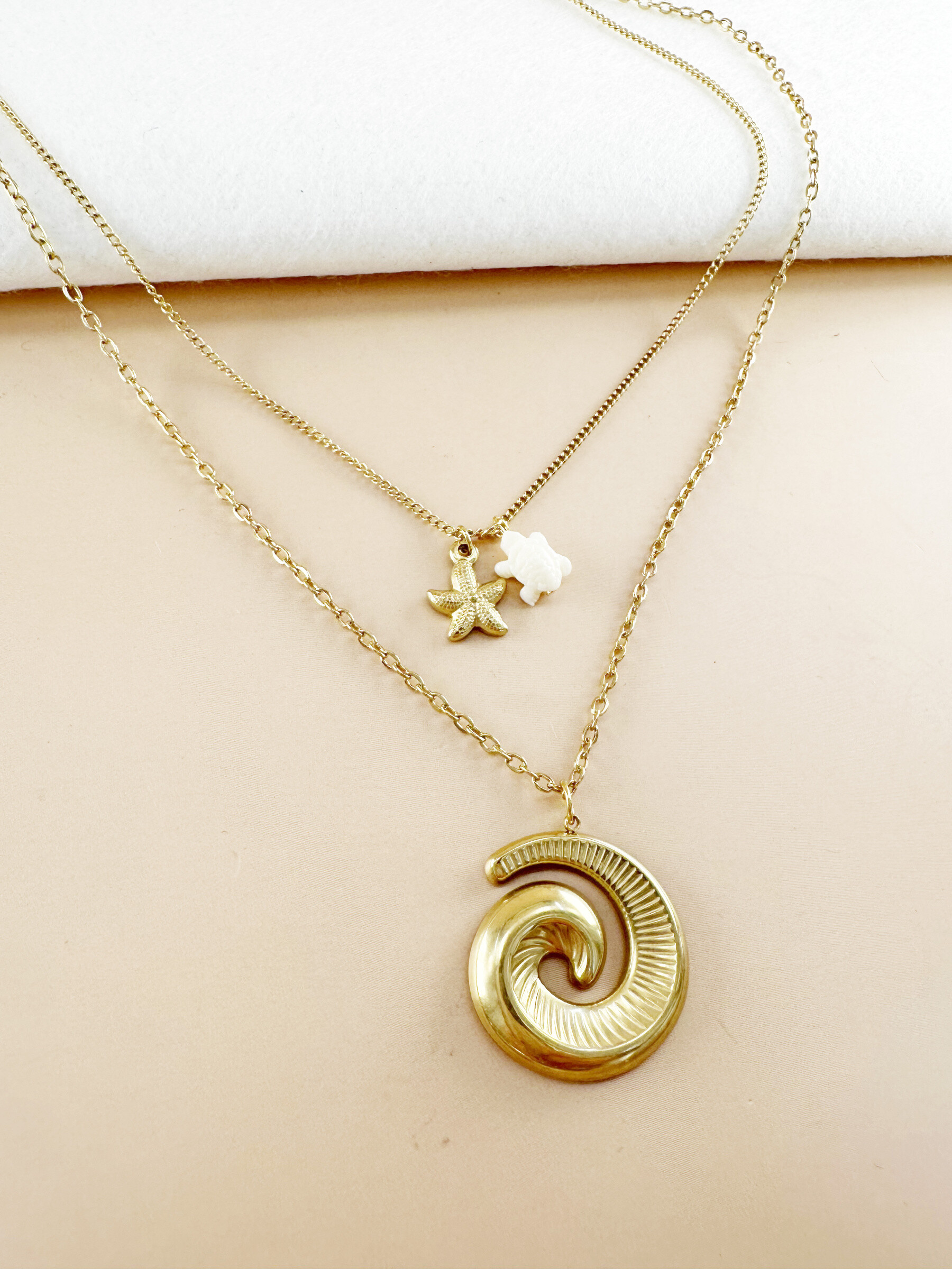 Wholesaler D Bijoux - Stainless steel double charms star, turtle and shell necklace