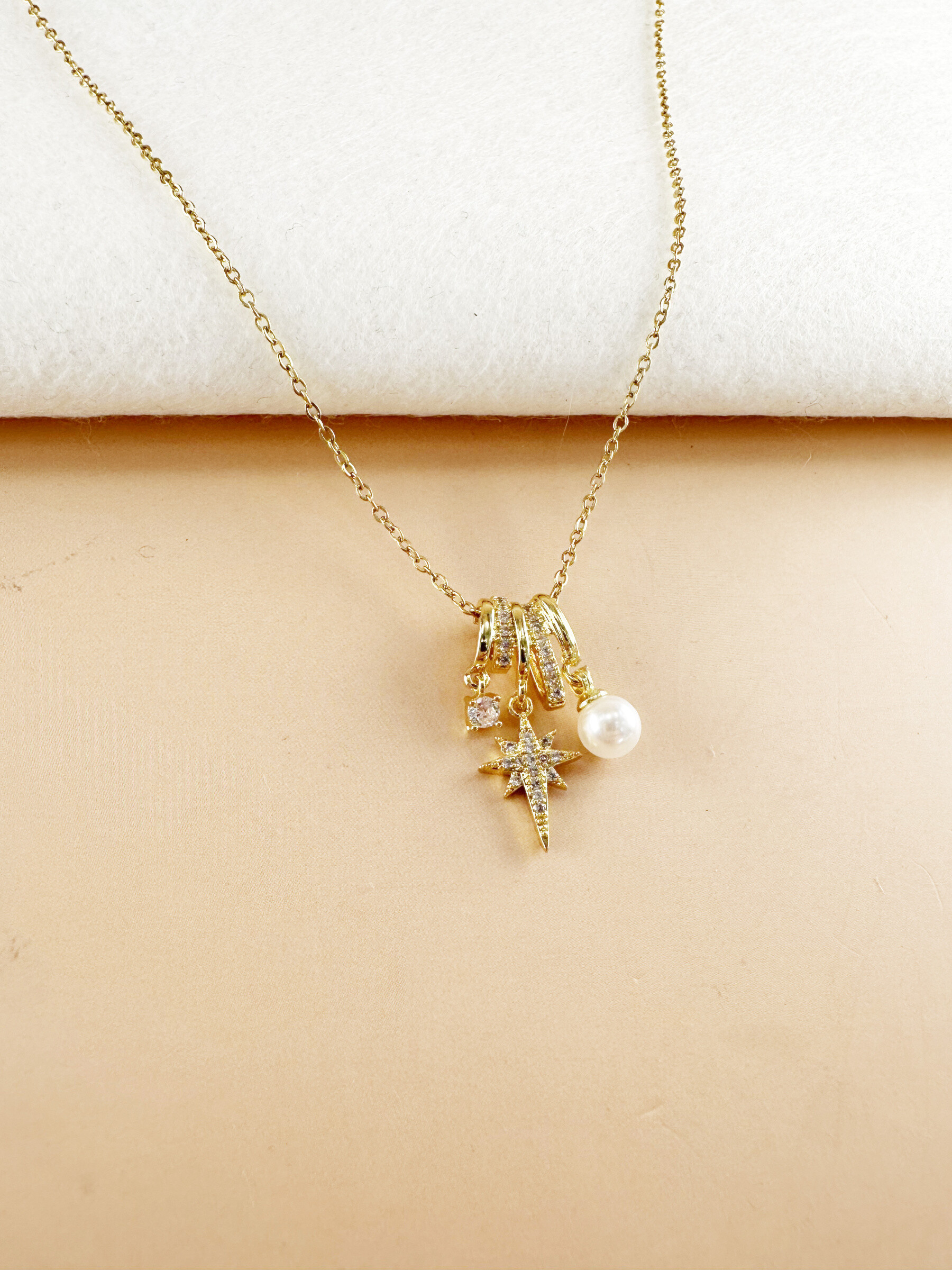 Wholesaler D Bijoux - Stainless steel star necklace