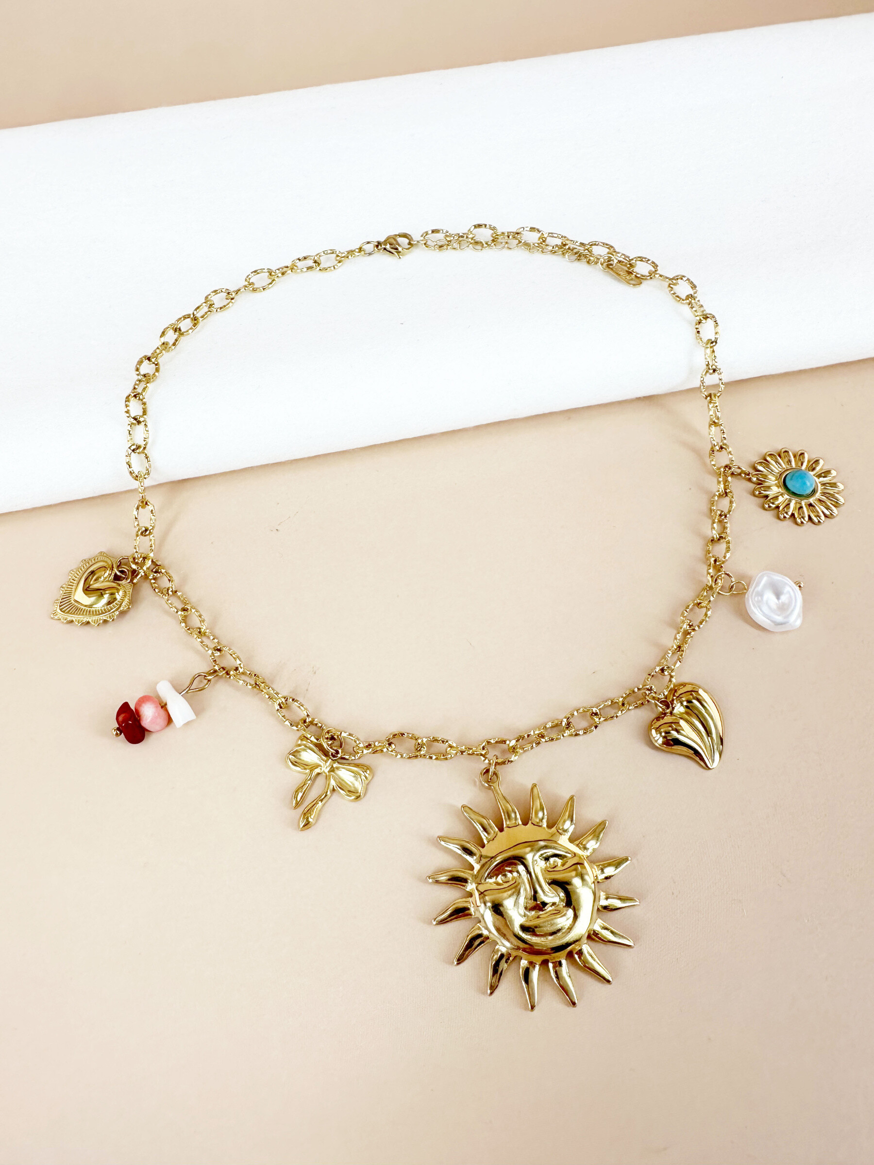 Grossiste D Bijoux - Collier charms breloques soleil en acier inoxydable