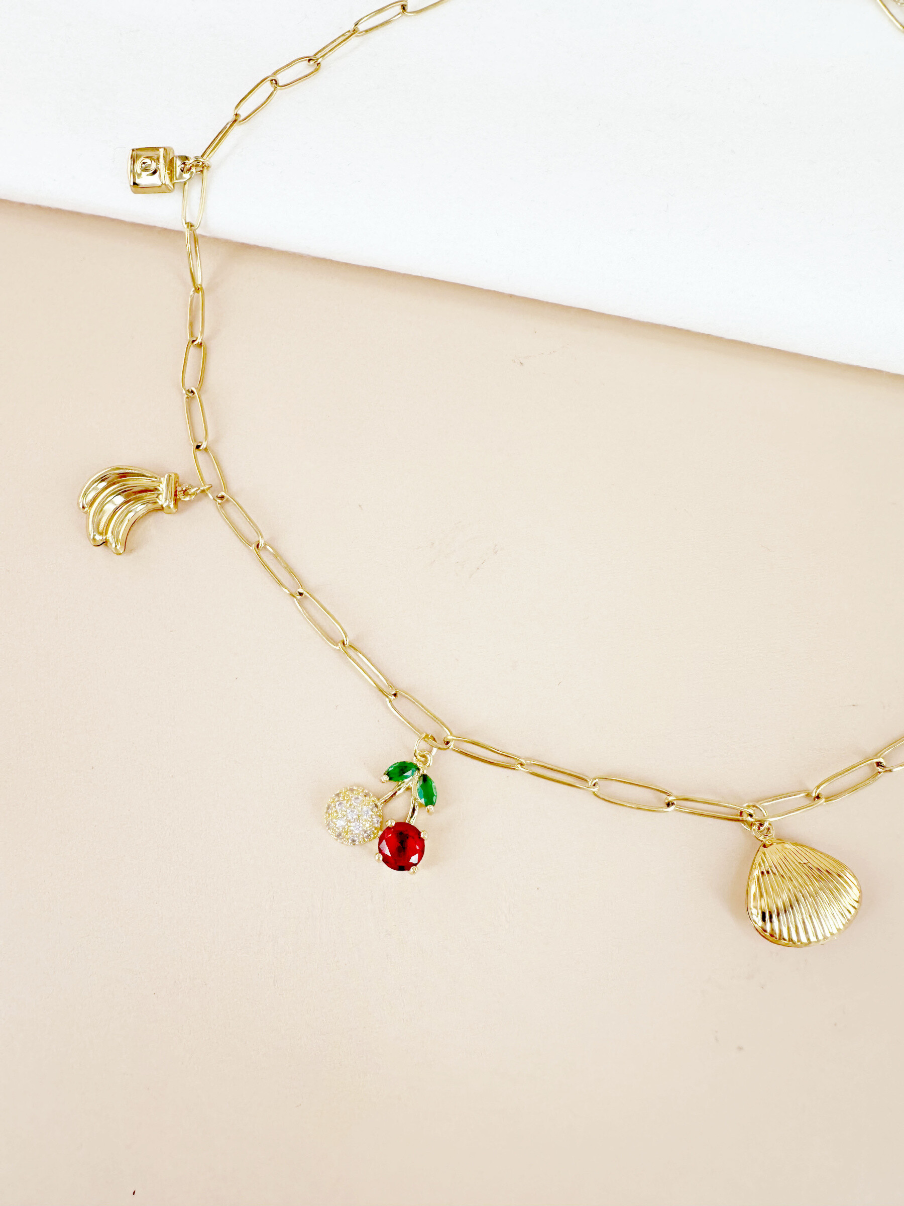 Grossiste D Bijoux - Collier chaine avec charms cerise en acier inoxydable