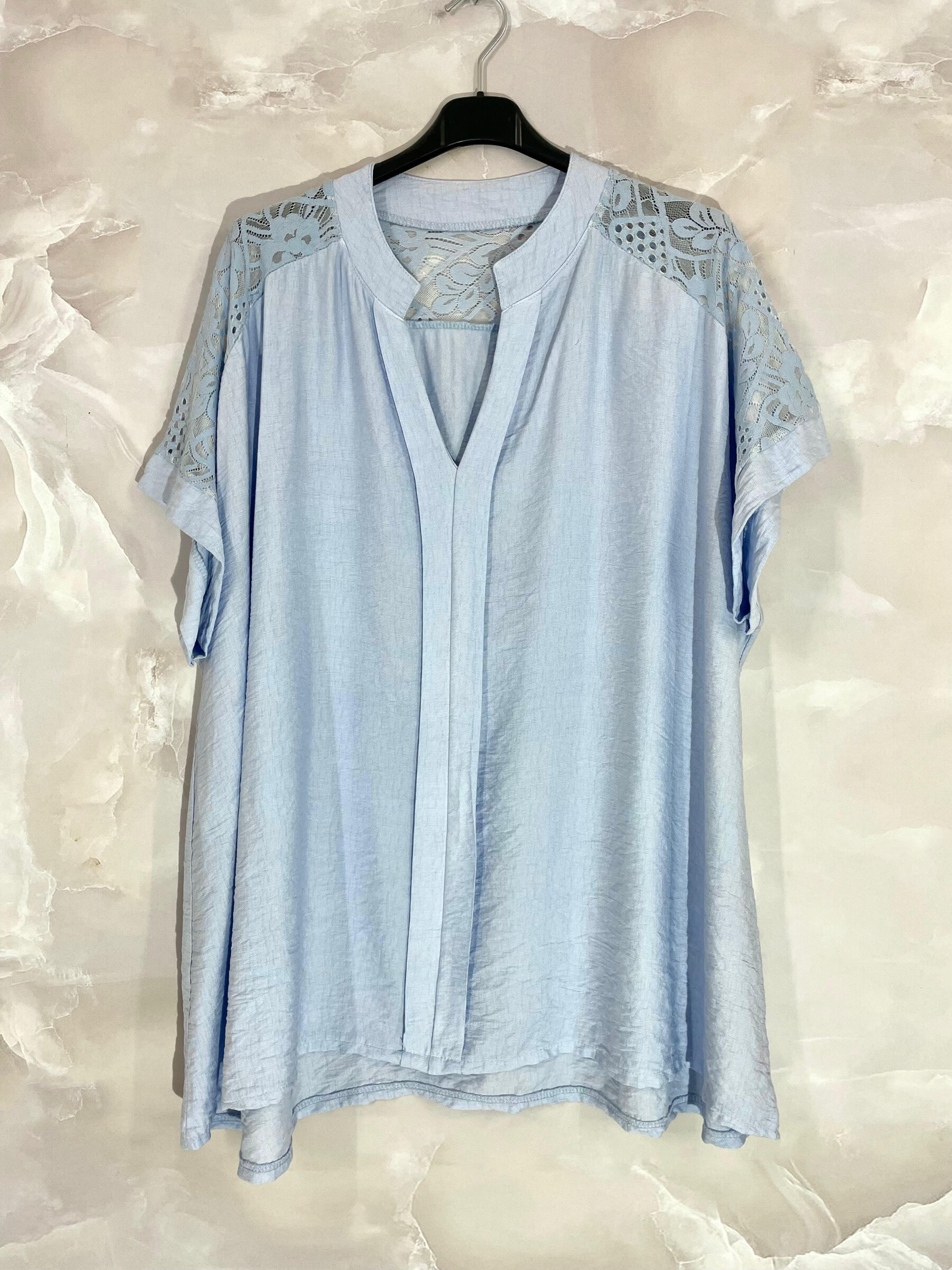 Mayorista D&L CREATION - V -BLUSIA V -NECK CON LAZA EN LOS HOMBRES T38 a T56