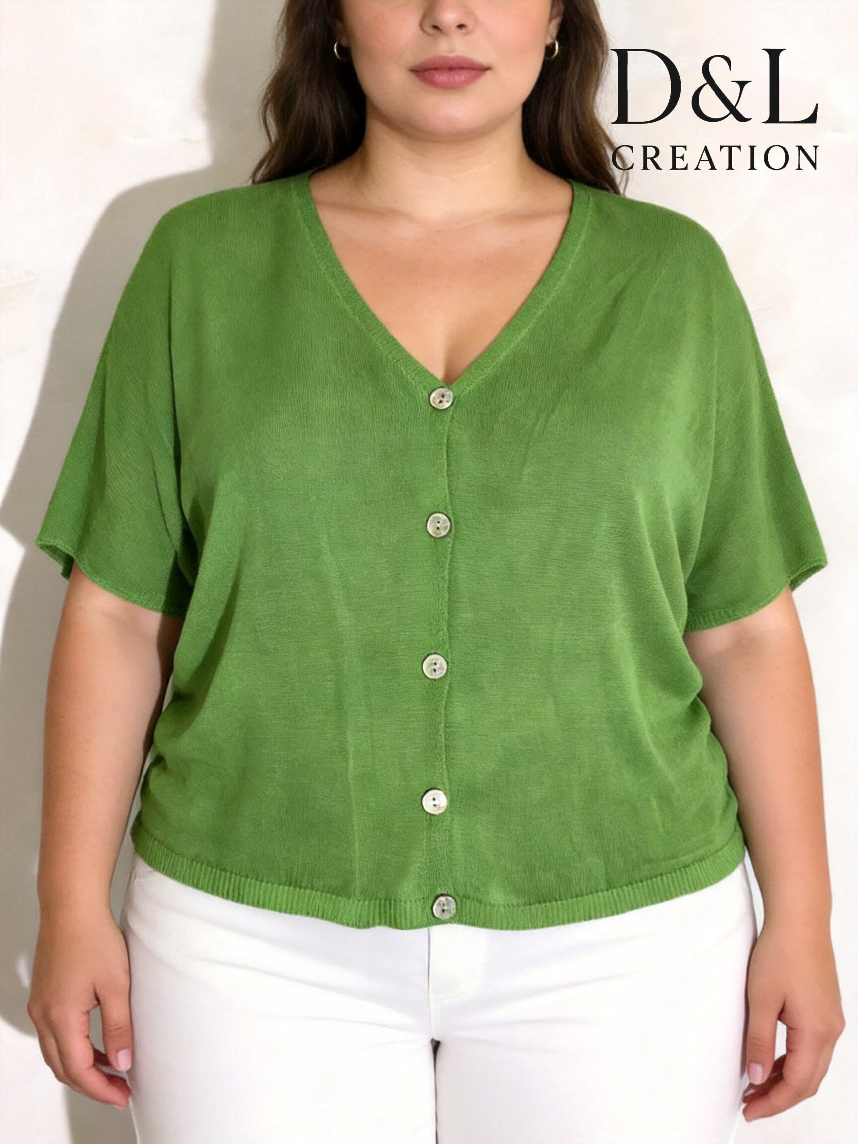 Grossista D&L CREATION - Cardigan abbottonato in maglia fine taglie 38 a 48
