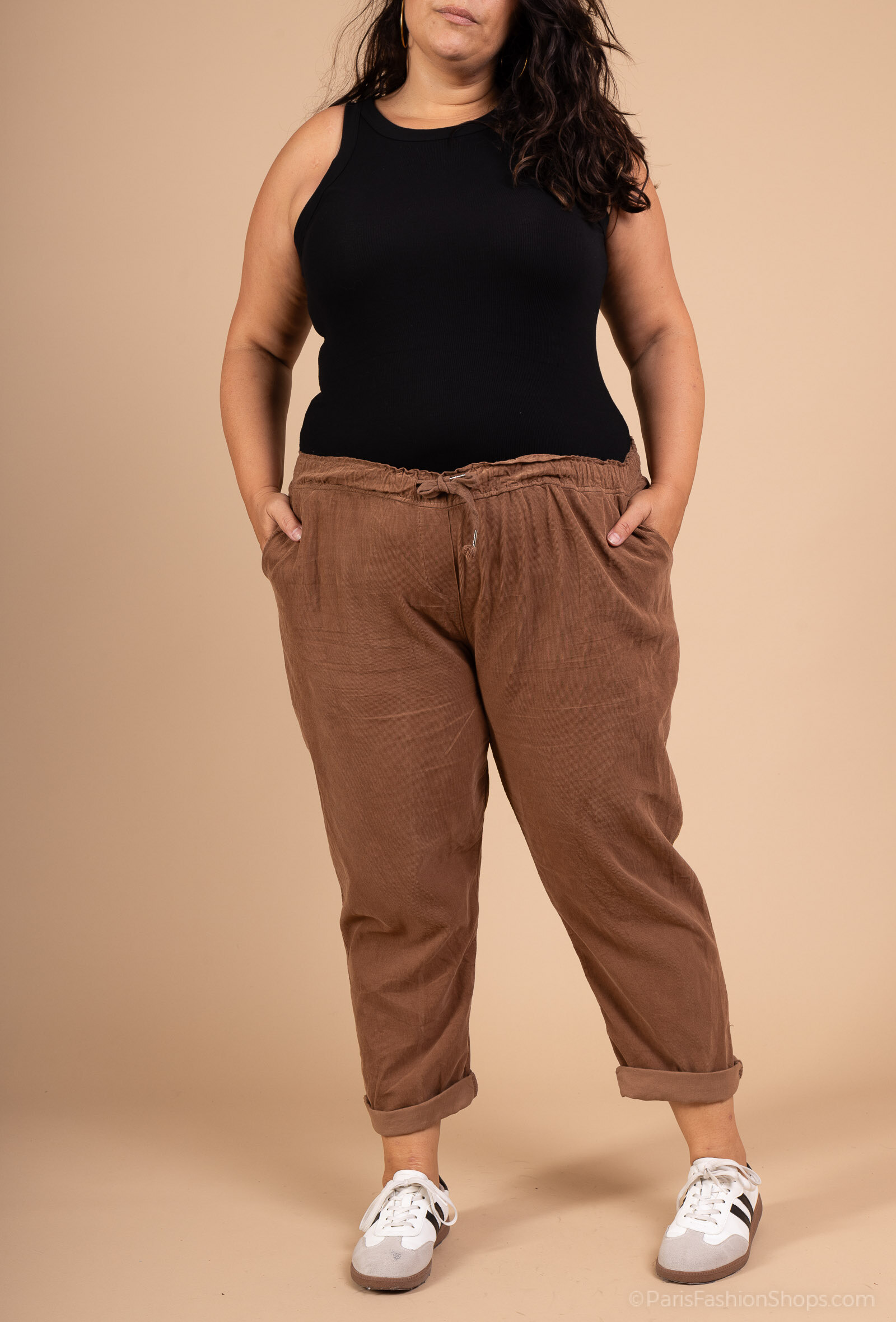 Großhändler D&L CREATION - Große Samthose in Größe 38 bis 54