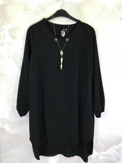 Grossiste D&L CREATION - Robe manches longues avec collier Grossiste D&L CREATION - Robe manches longues avec collier