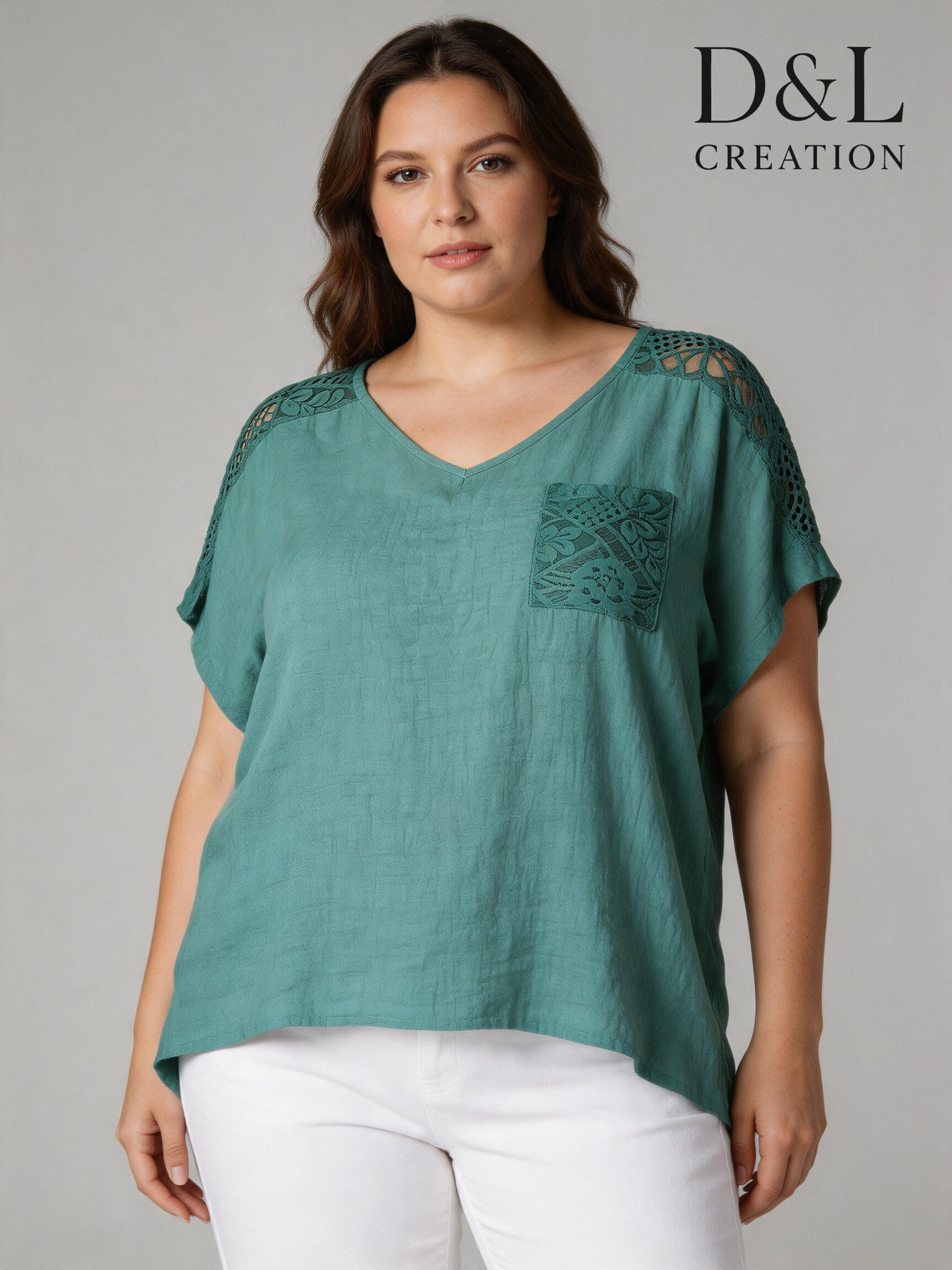 Grossista D&L CREATION - Tunica taglia grande con pizzo su tasca e schiena, taglie 42 a 56