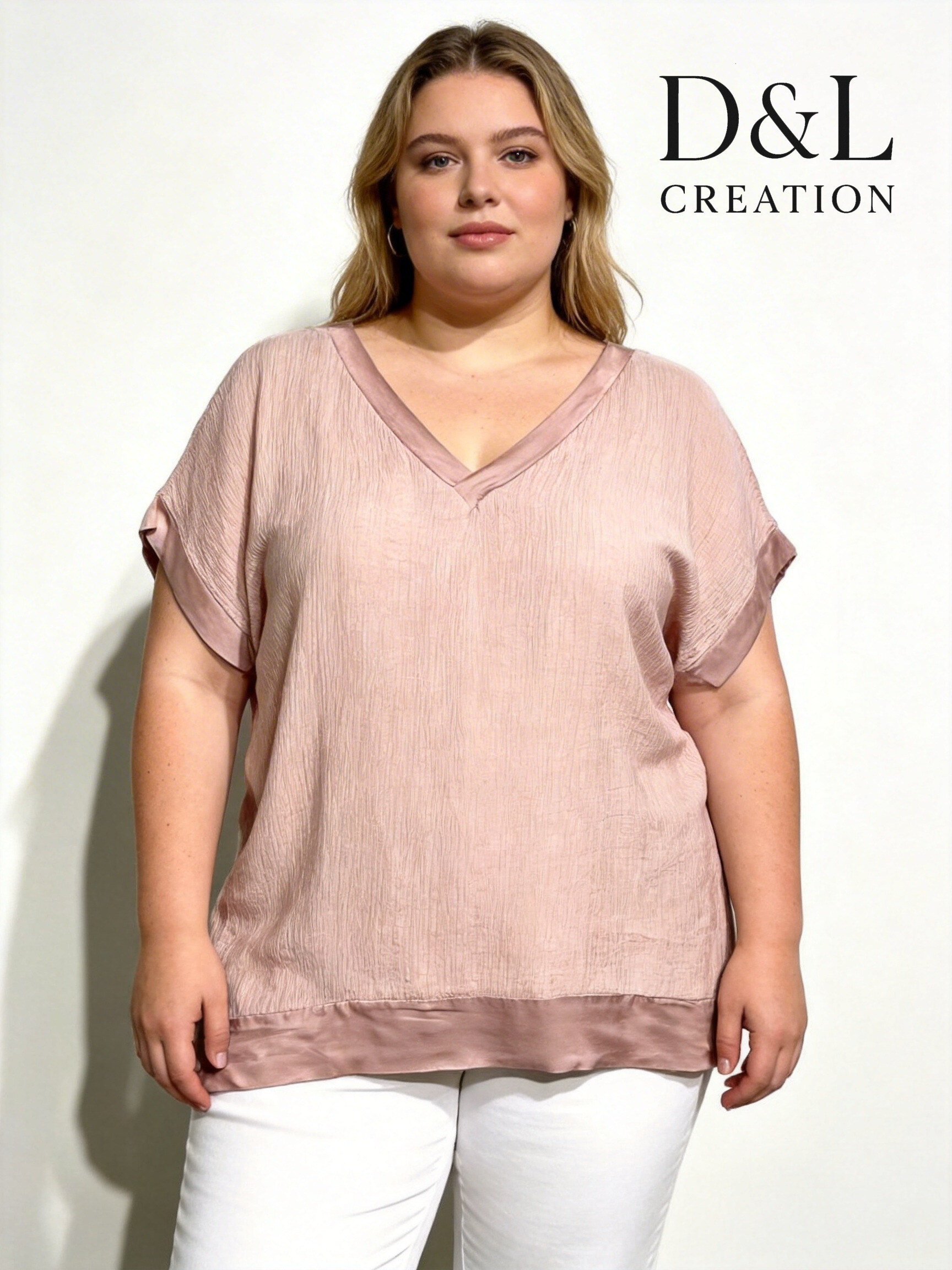Grossiste D&L CREATION - Tunique col V avec satin T40 à T50