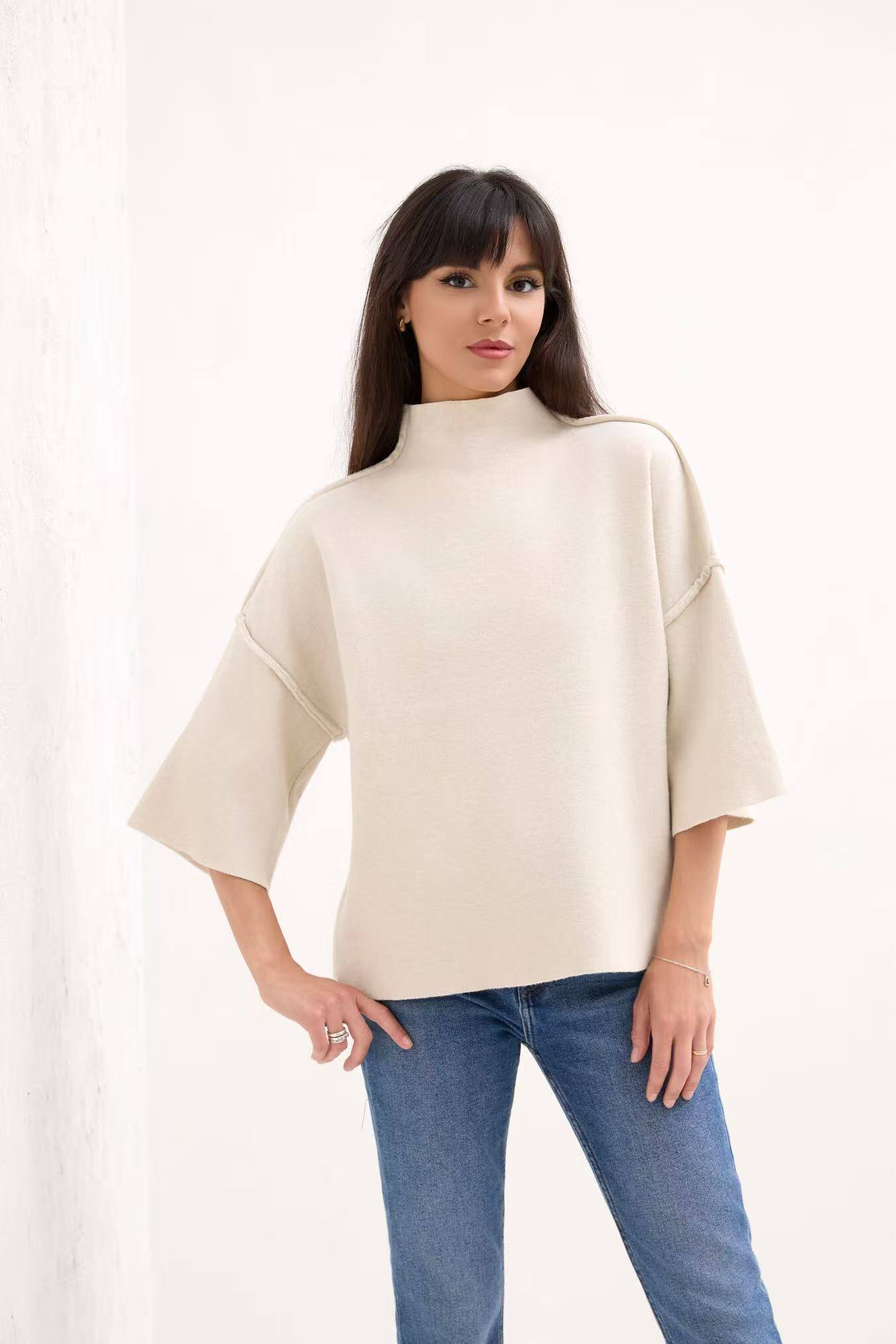 Großhändler D&M MAGLIFICIO - Oversize-Rollkragenpullover mit weiten Ärmeln und überschnittenen Schultern