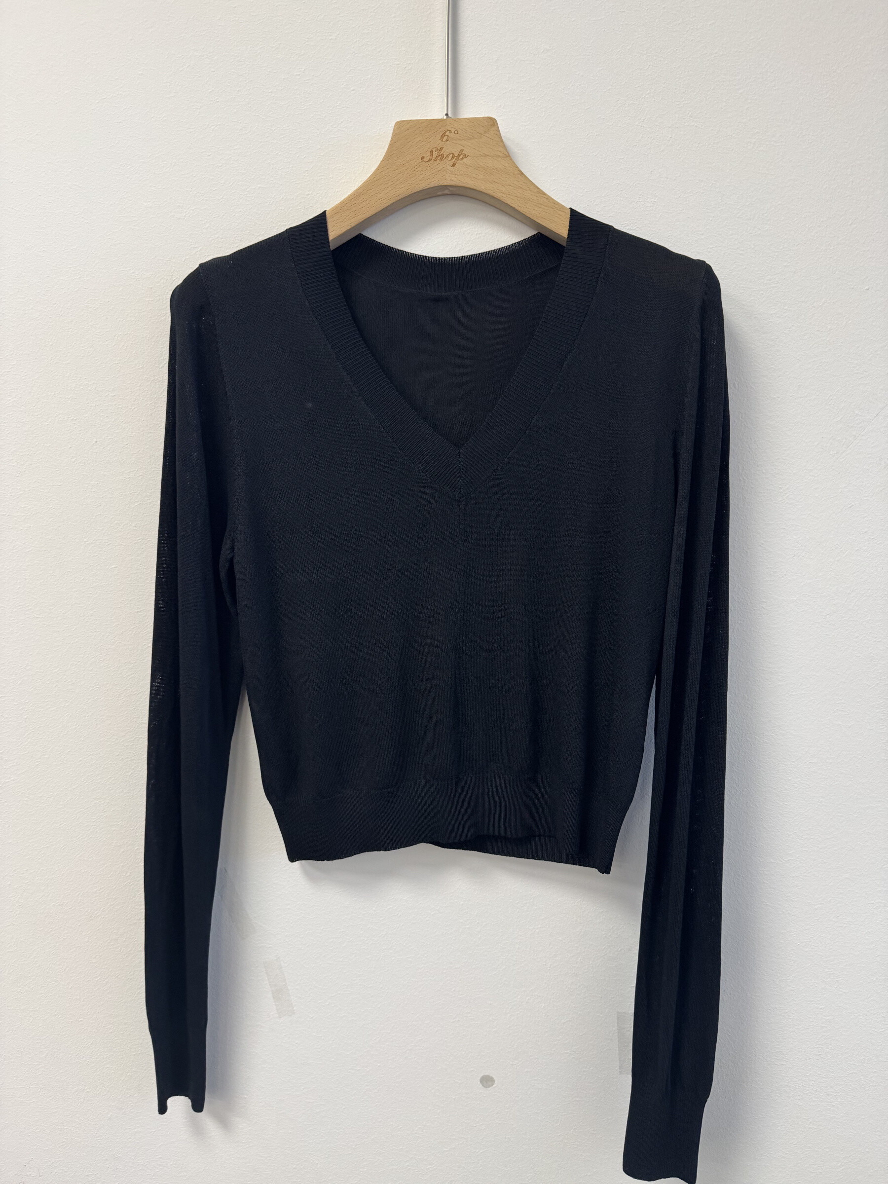 Wholesaler D&M MAGLIFICIO - Simple casual V-neck t-shirt