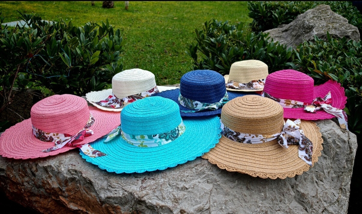 Wholesaler Da Fashion - Flower ribbon hat