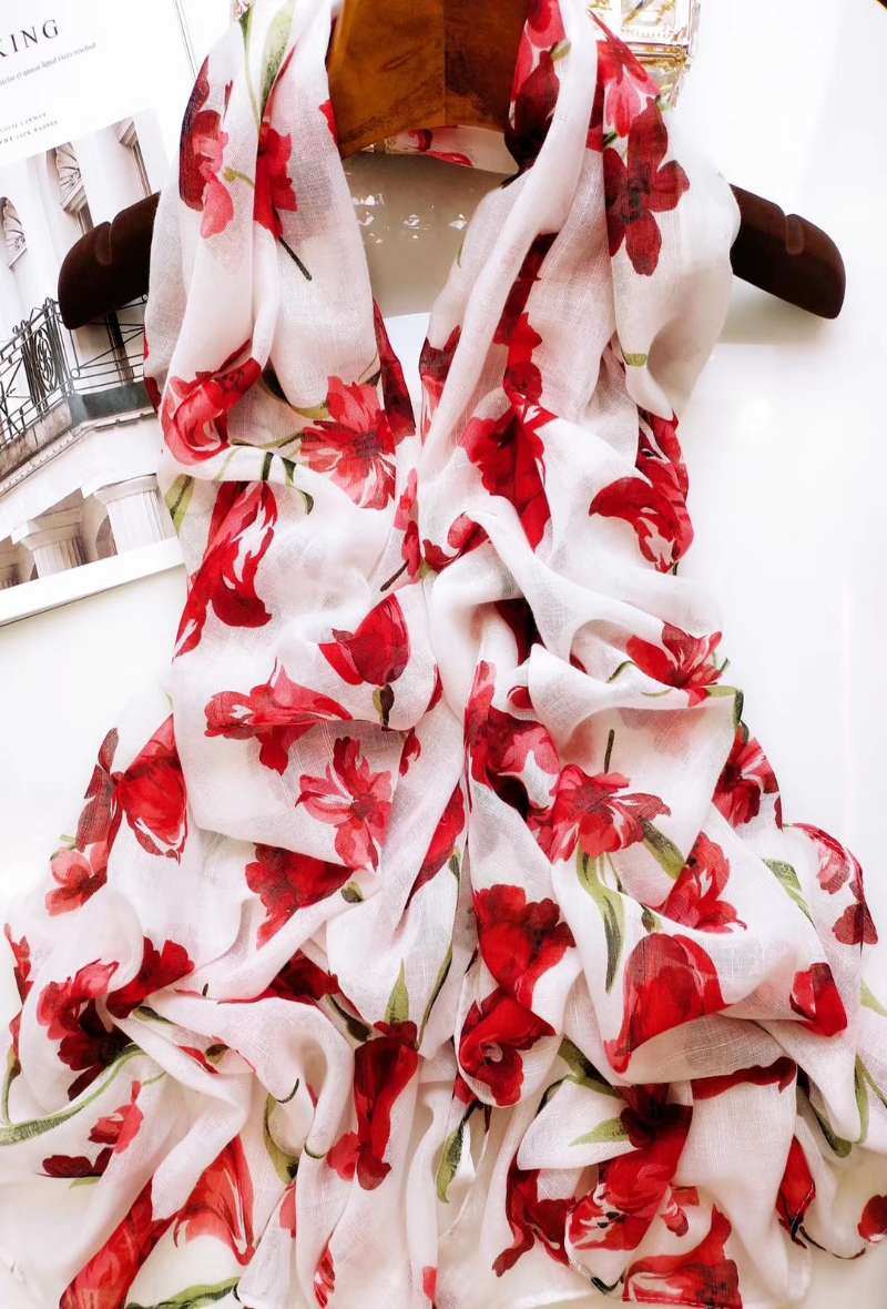 Großhändler Da Fashion - Roter Schal mit Blumenmuster