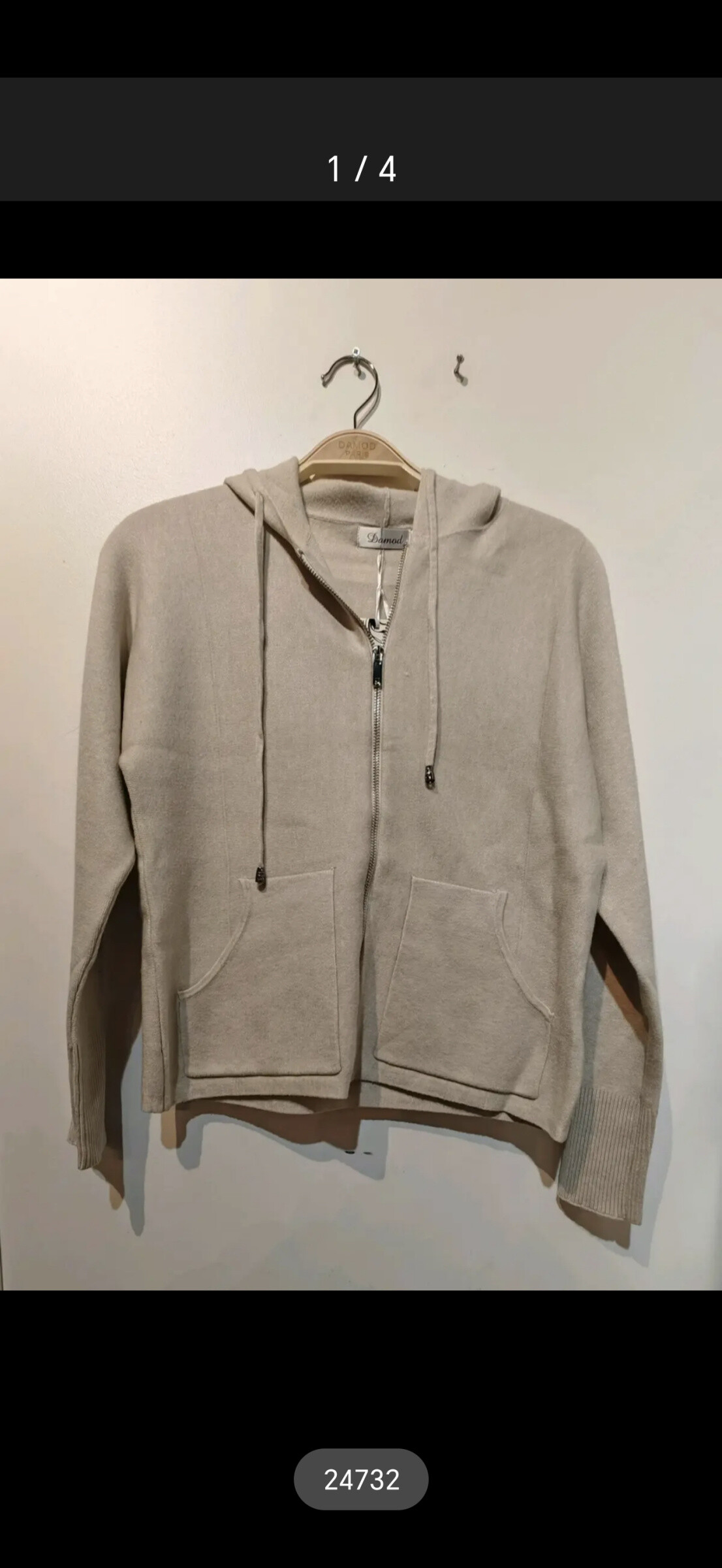 Wholesaler DAMOD - hooded vest