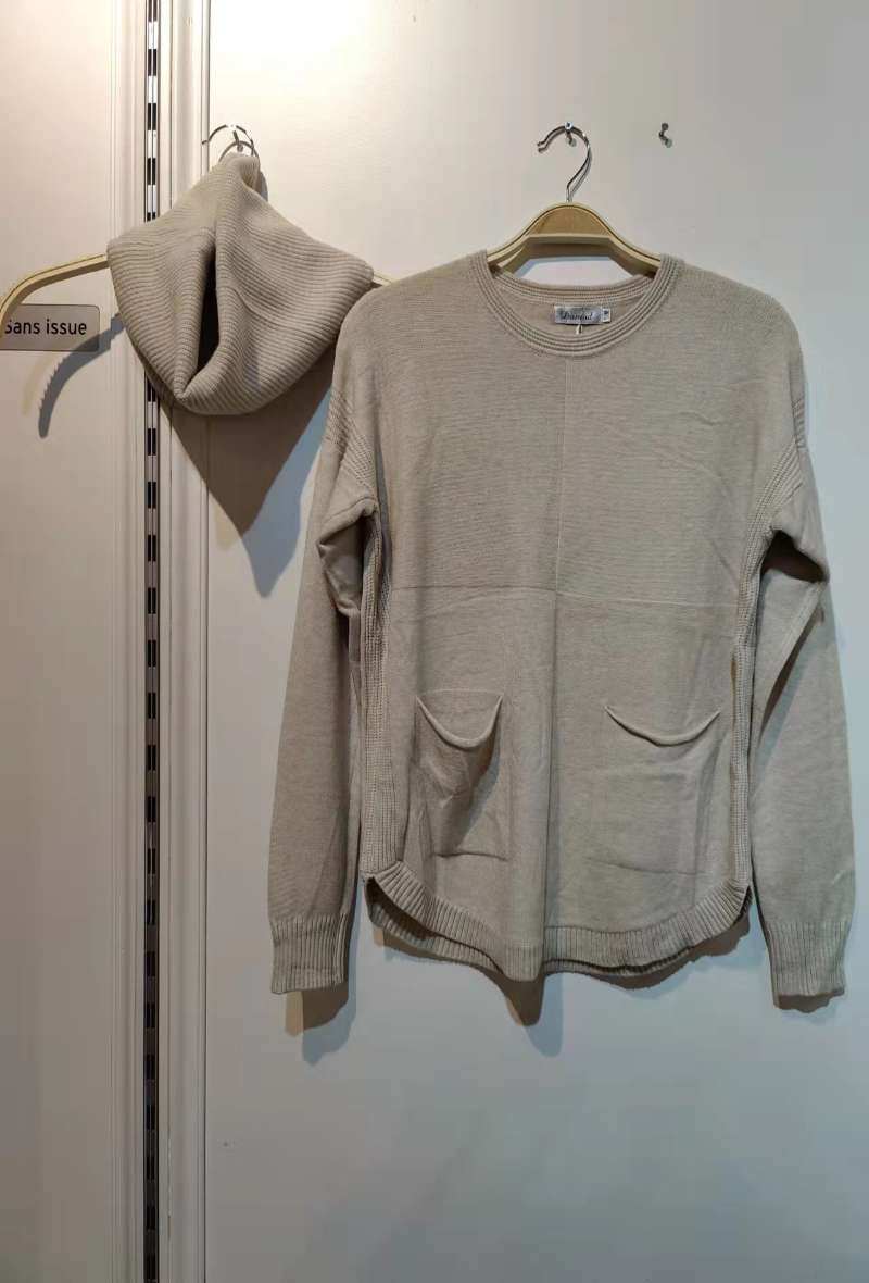 Wholesaler DAMOD - Sweater scarf