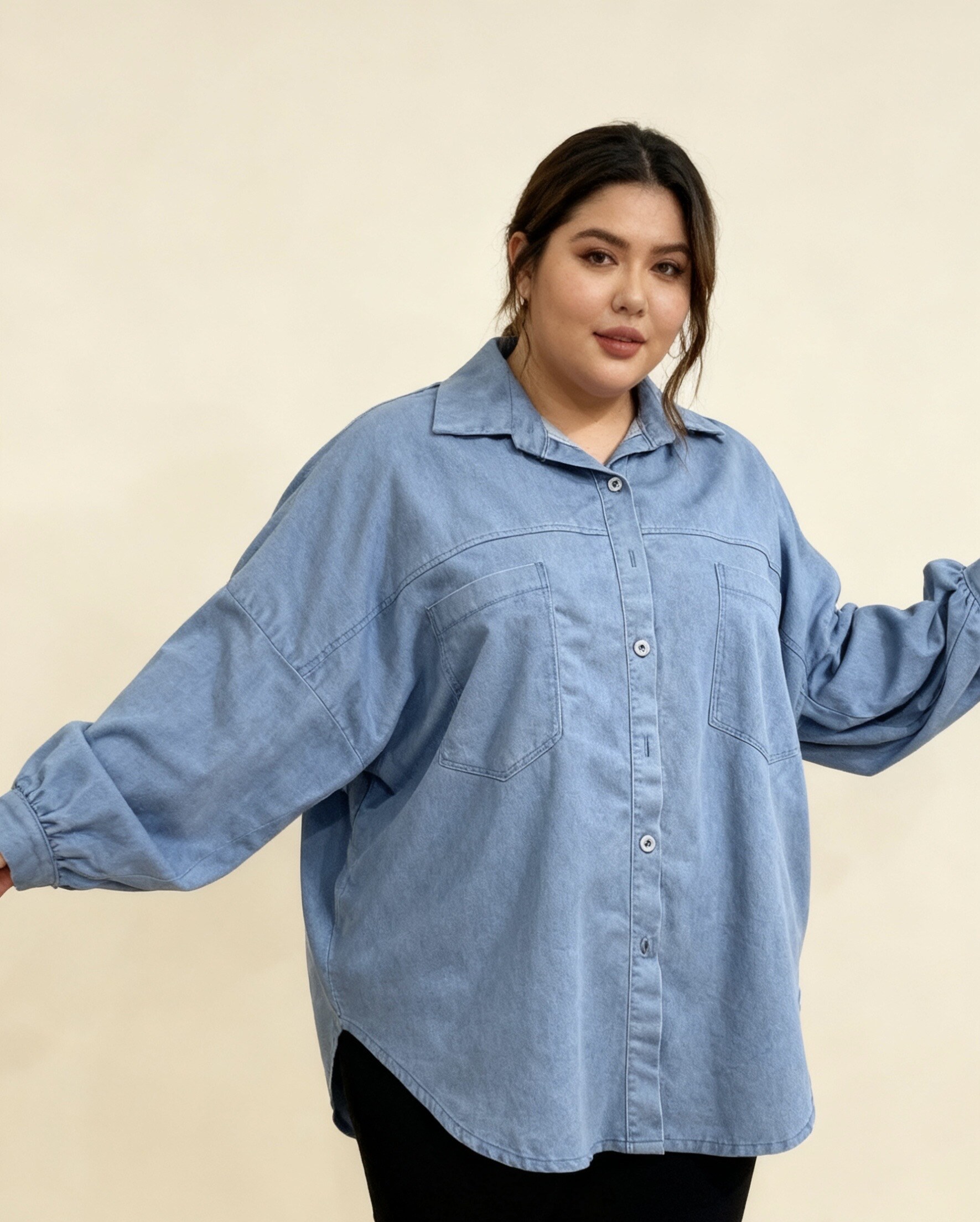 Women's oversized denim shirt, 95% cotton, 5% elastane, perfect for spring/summer, breathable and comfortable. Bust 76cm. Hip 78cm. Length 85cm