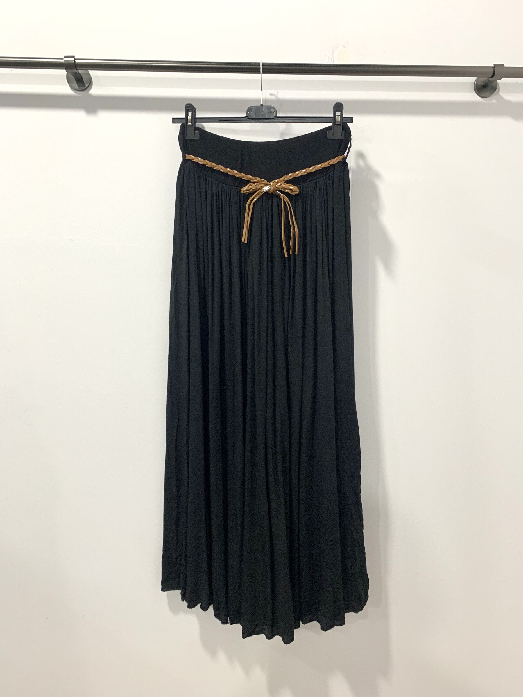 Grossiste Danny - Jupe longue avec ceinture