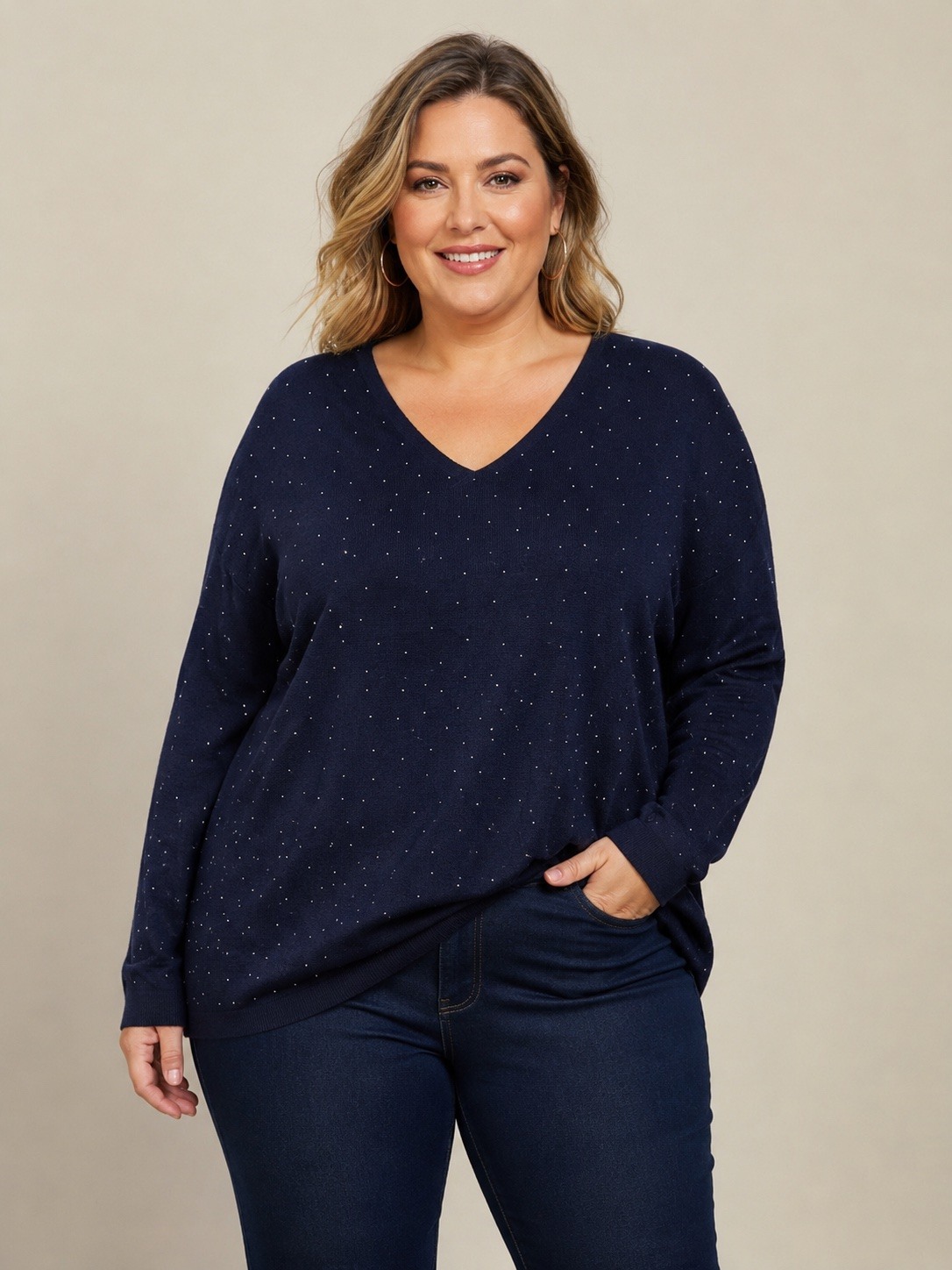 Grossiste Danny - Pull col V avec strass