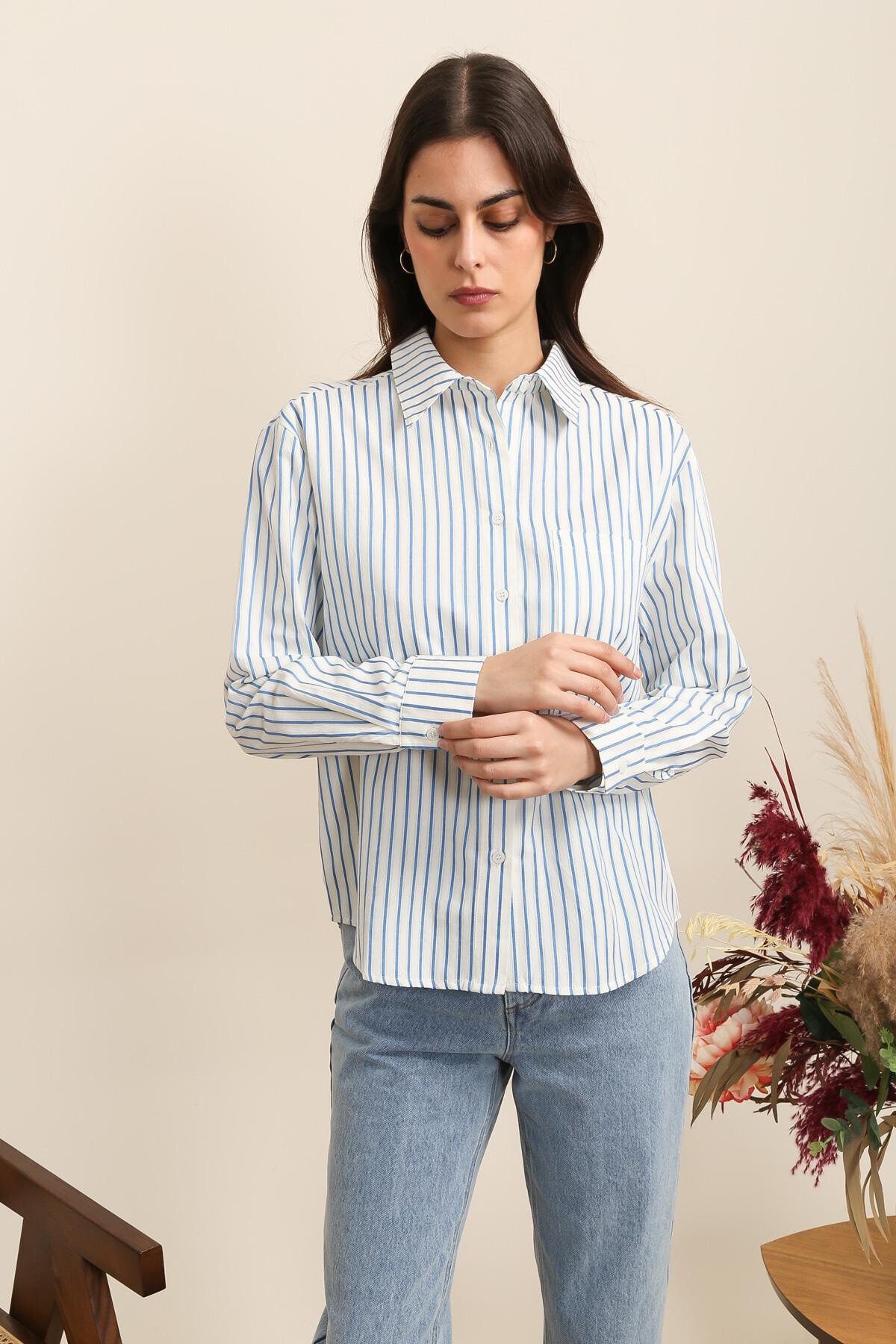Grossista DAPHNEA - CAMICIA A RIGHE OVERSIZE