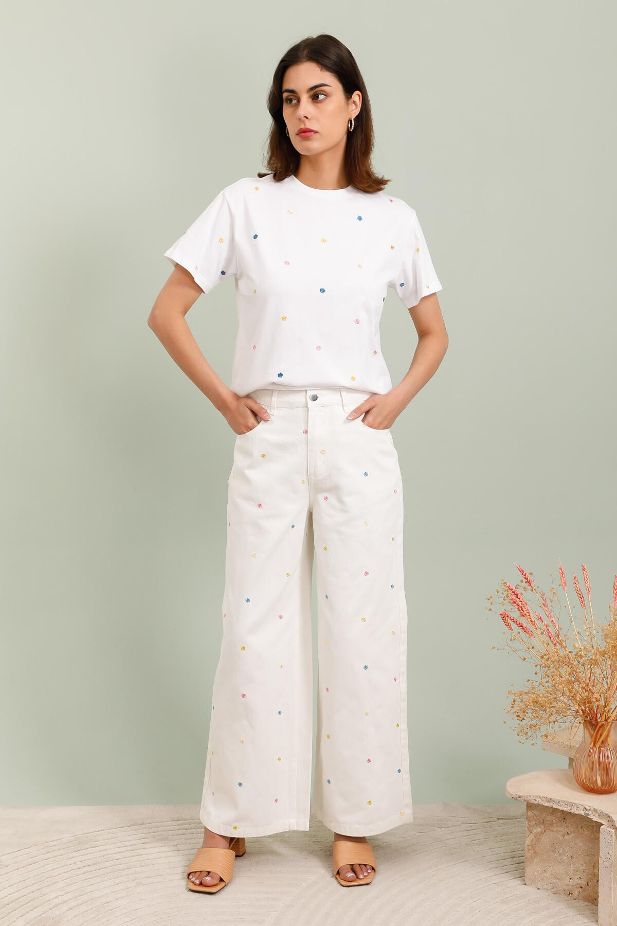 Wholesaler DAPHNEA - Jean Marguerite