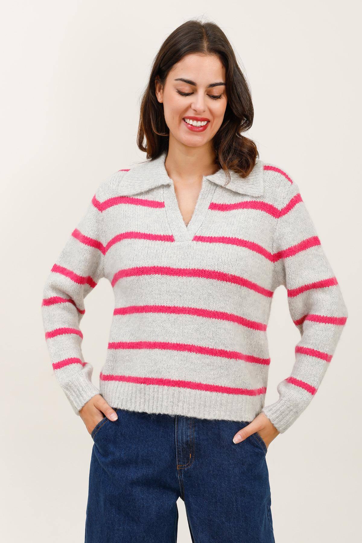 Grossiste DAPHNEA - Pull Femme Maille Rayée Col Polo Coupe Droite