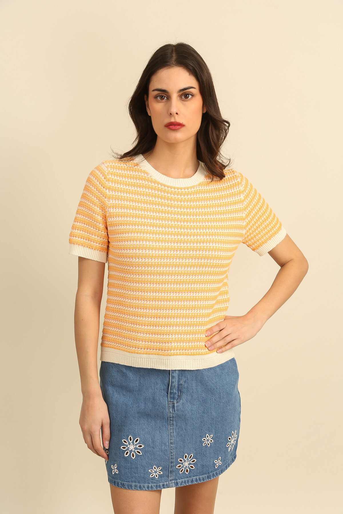 Top à Rayures Et Mesh Daphnea - Taille M, Noir - Porté Une Fois, Comme Neuf