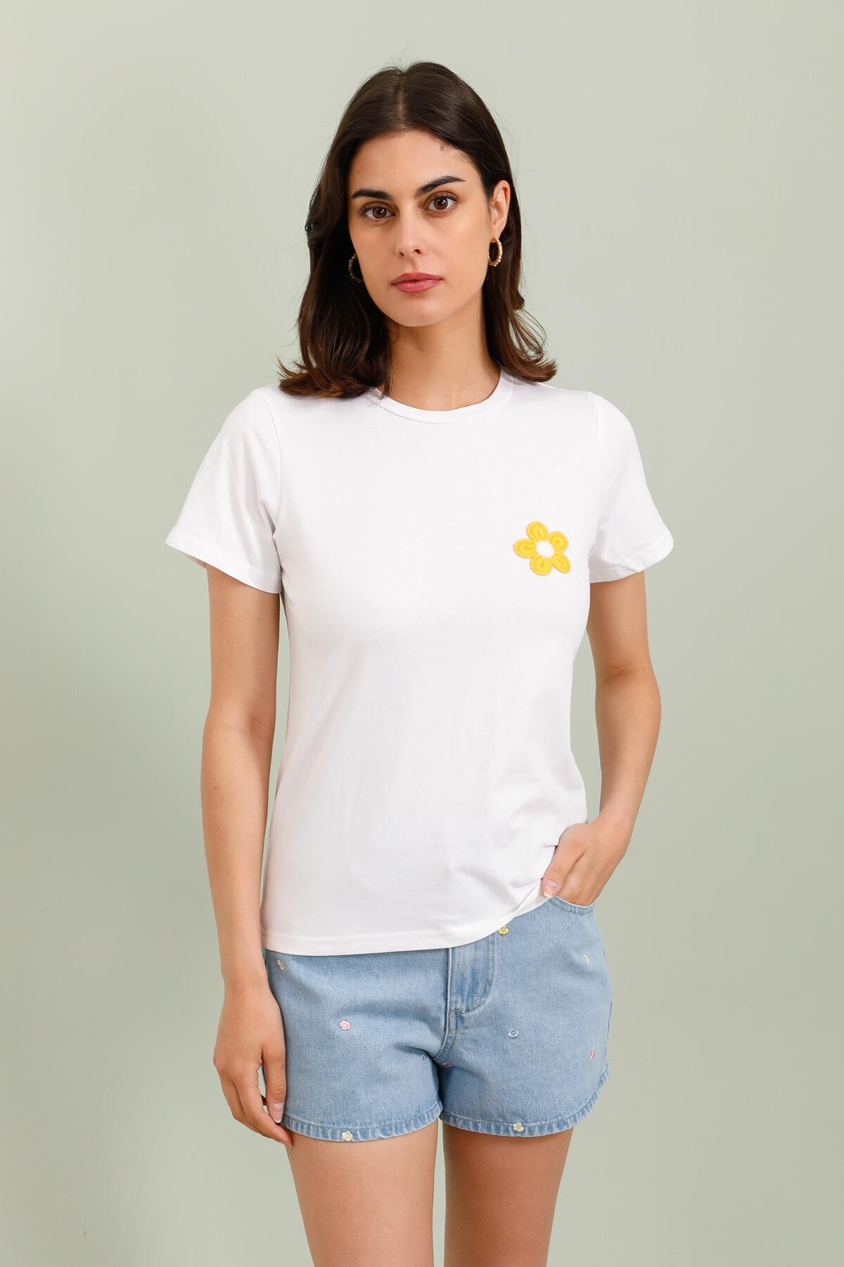 Wholesaler DAPHNEA - Marguerite T-shirt