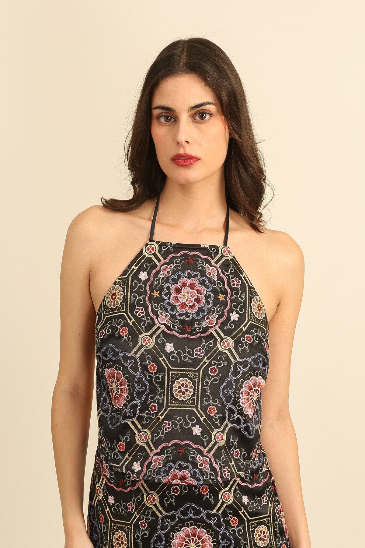 Grossiste DAPHNEA - Top Femme Dos Nu à Nouer Imprimé Floral – Haut Halter Élégant Mode