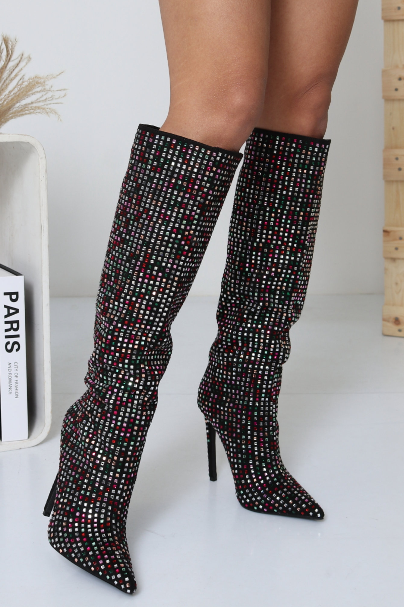 Wholesaler DAY-VINE - boots